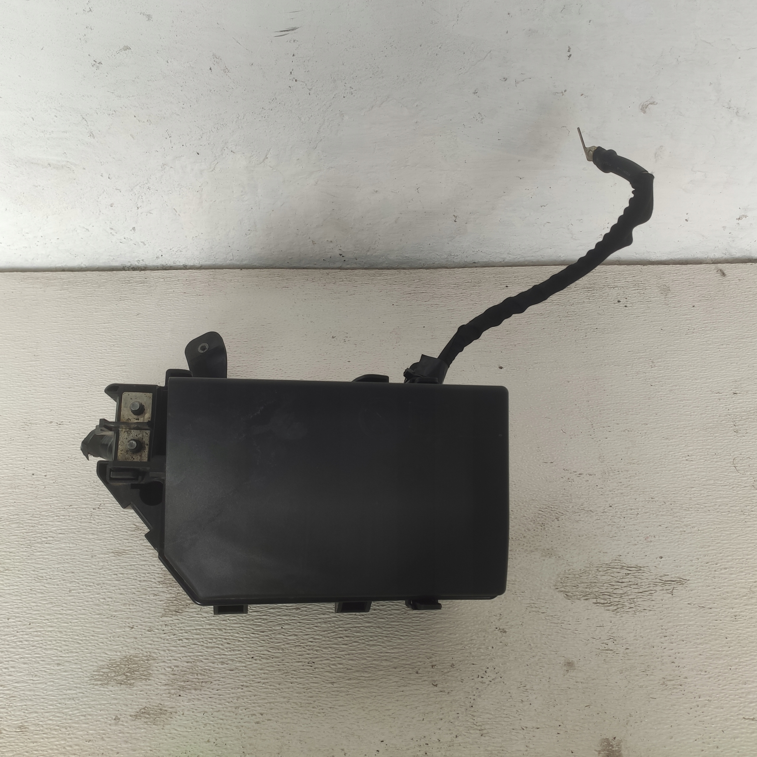 VOLVO XC40 2018 2.0 T5 Module fusibles 31473880