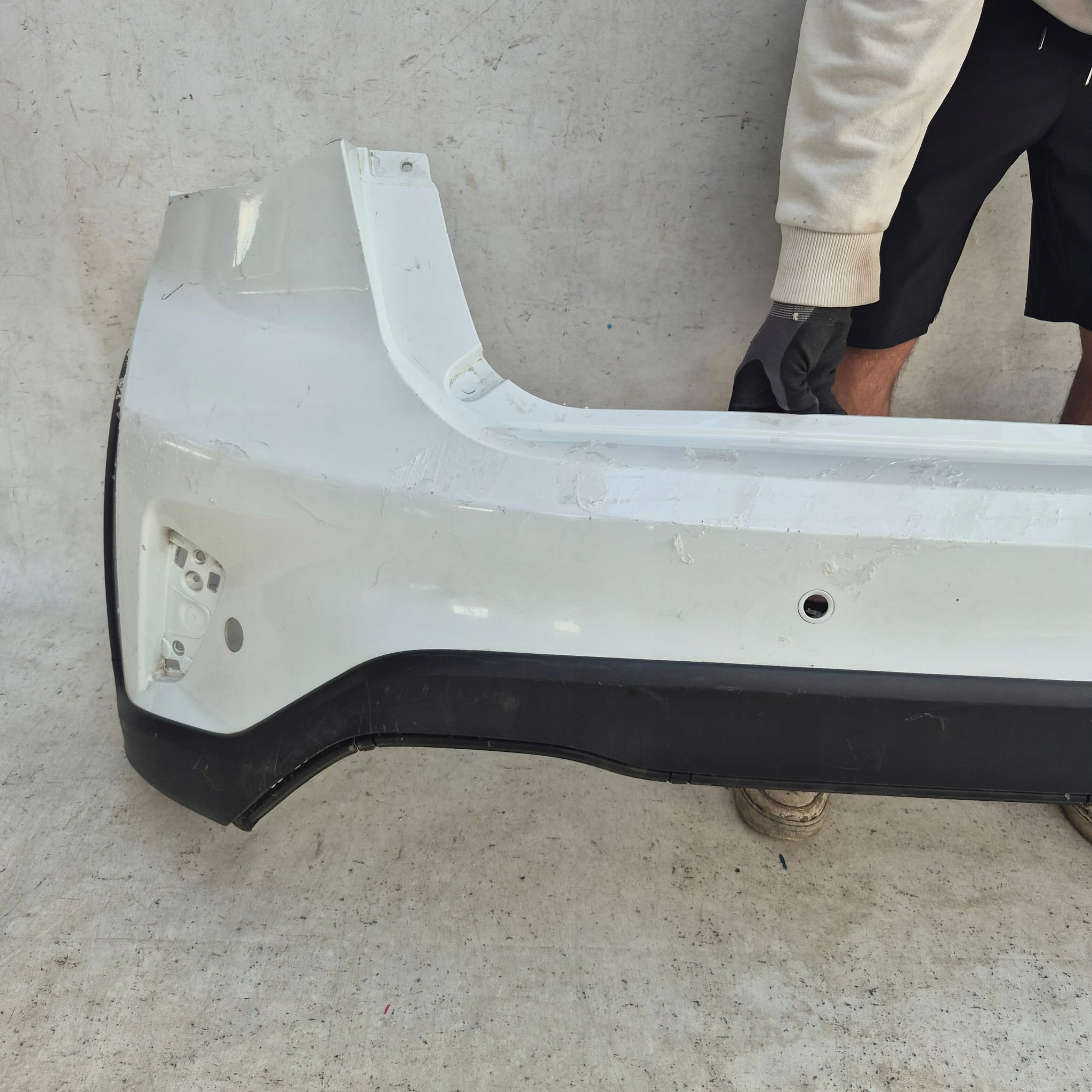 FORD FOCUS IV 4 MK4 HB ACTIVE 18-25 bumper rear part rear PDC