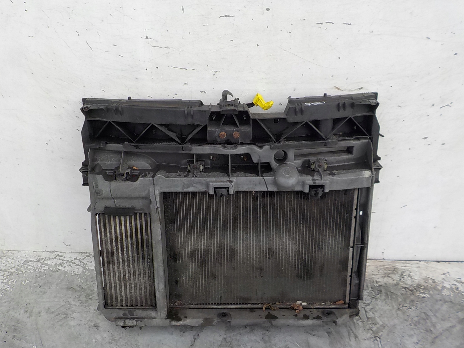 750 CITROEN C3 PICASSO 1.6 HDI support panel for radiators sider radiator