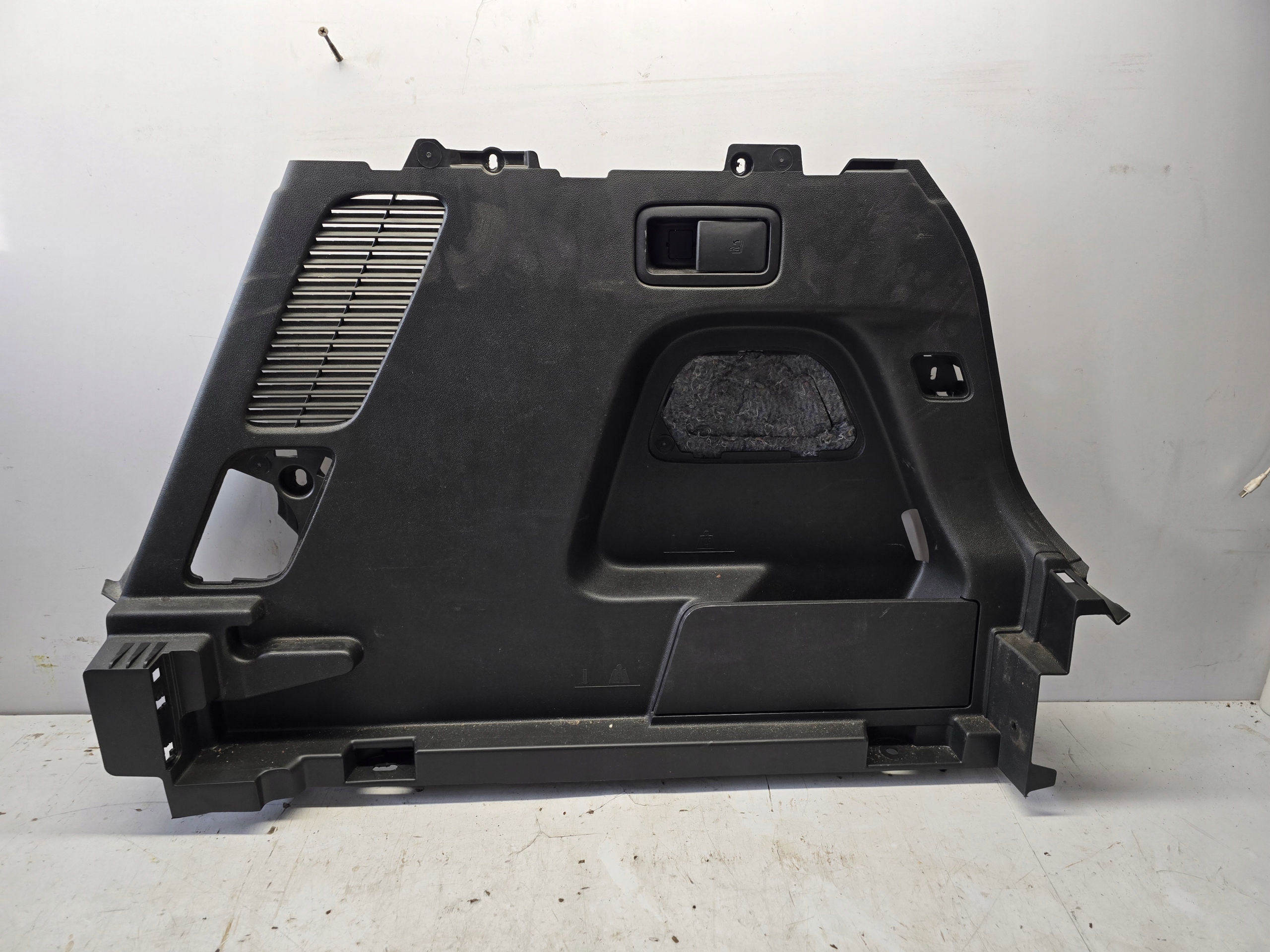 OPEL GRANDLAND X boot upholstery right rear part rear