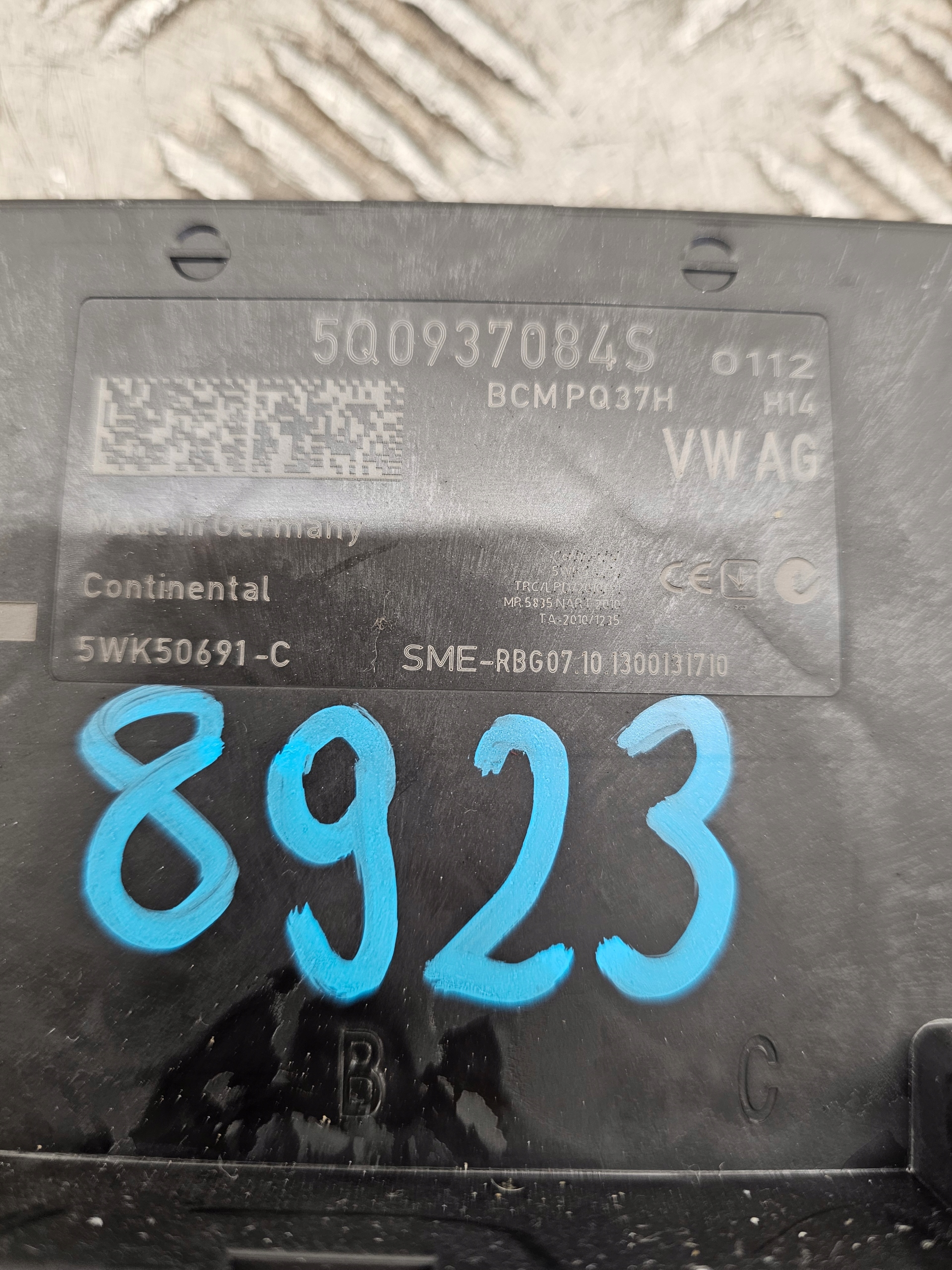 VW GOLF VII LEON III A3 8V module control unit BCM 5Q0937084S