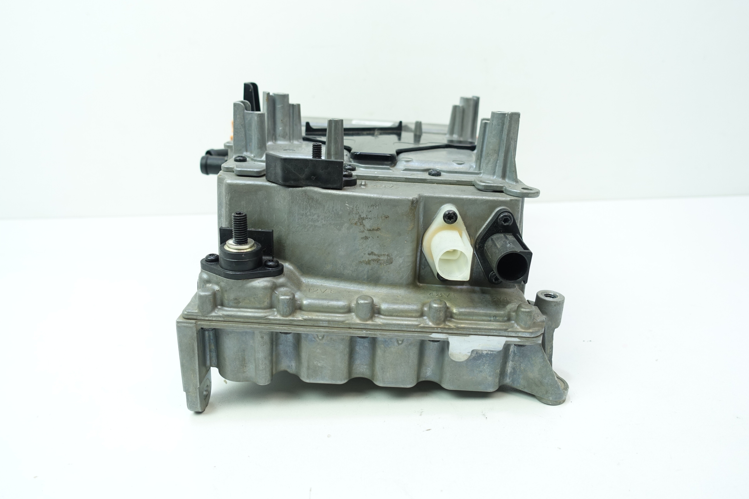 KONWERTER voltage module PORSCHE TAYCAN 9J