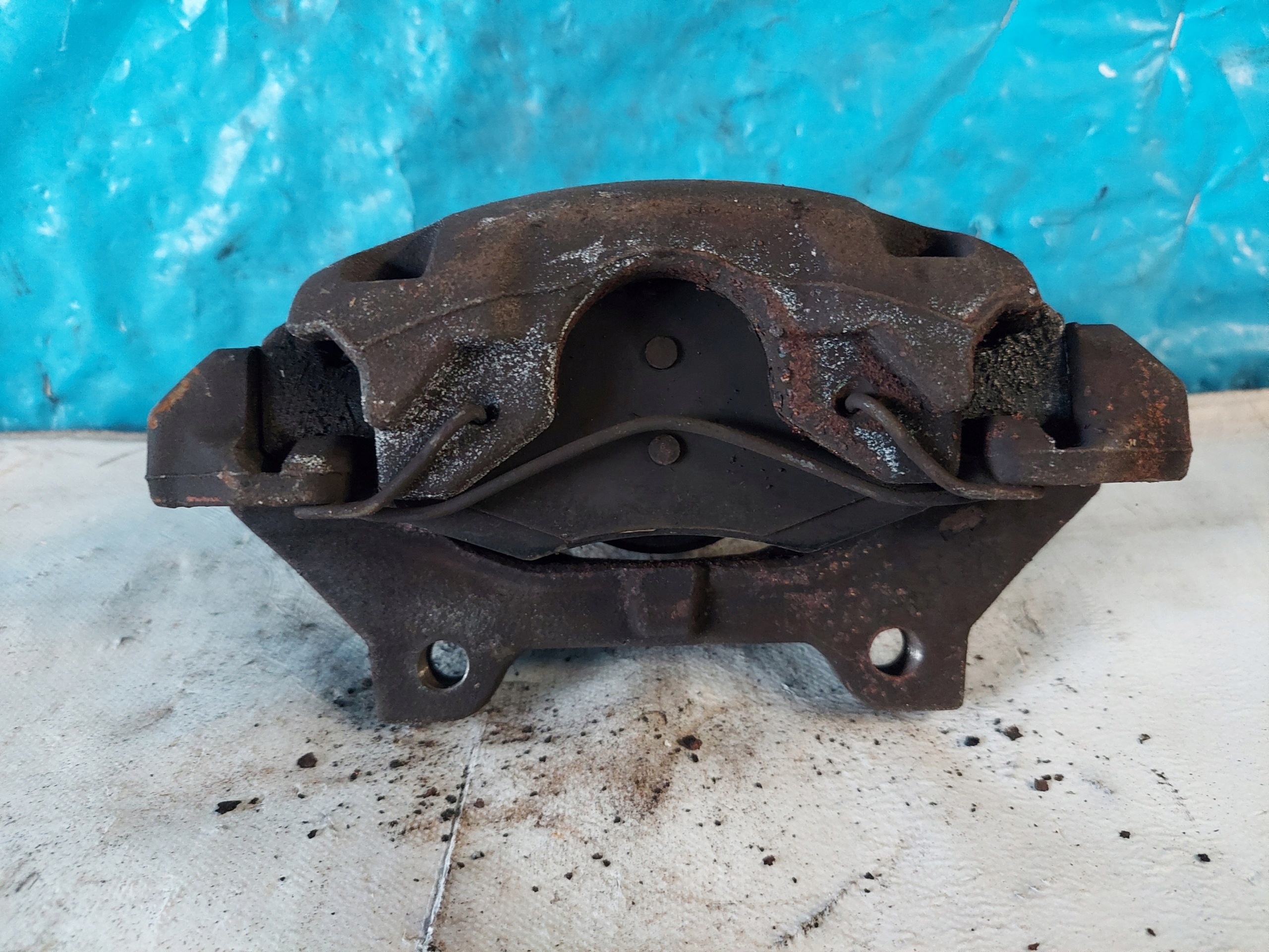 caliper FIAT 500 2017 R 1.2 B P ATE832SU