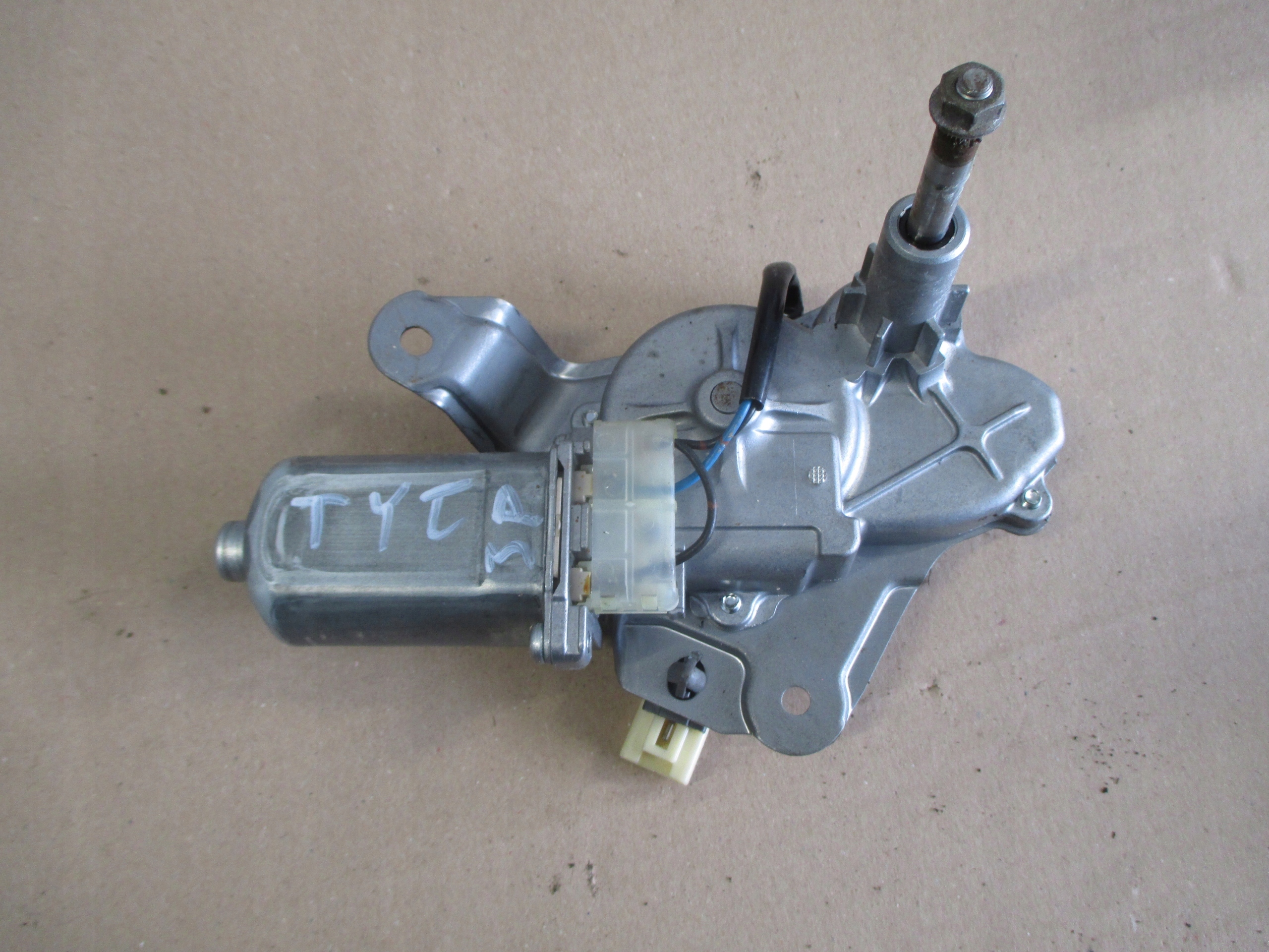 MAZDA 5 CR 05-10 SILNICZEK WYCIERACZEK TYŁ