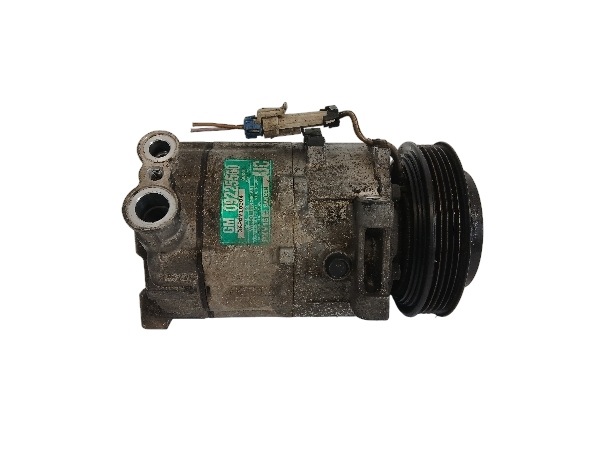 OPEL VECTRA C 2.2 compressor; compressor of the air conditioning 09225560