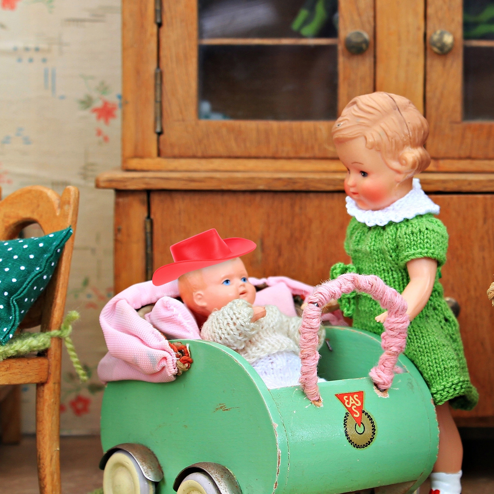 10 SZT. MINIATUROWE PLASTIKOWE KOWBOJSKIE CZAPKI LALKA KAPELUSZ LALKA Materiał inny