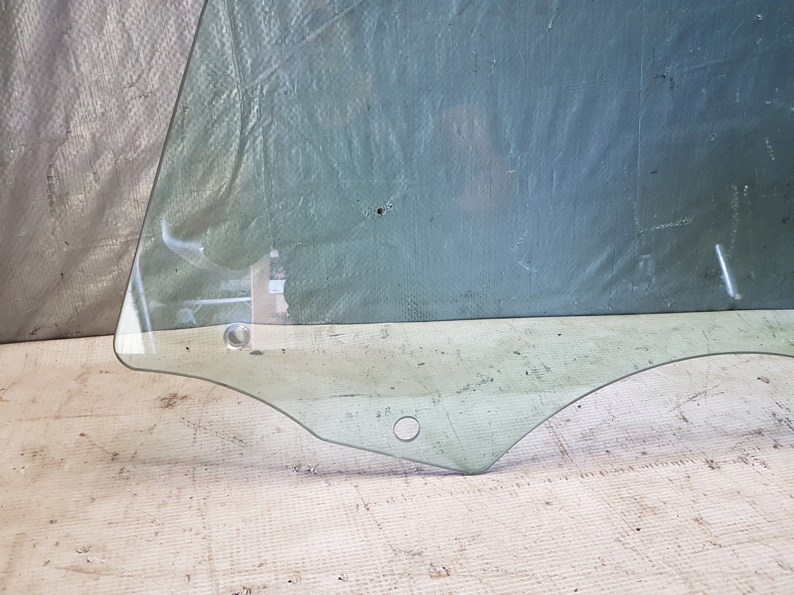 BMW E90 E91 window side door left front