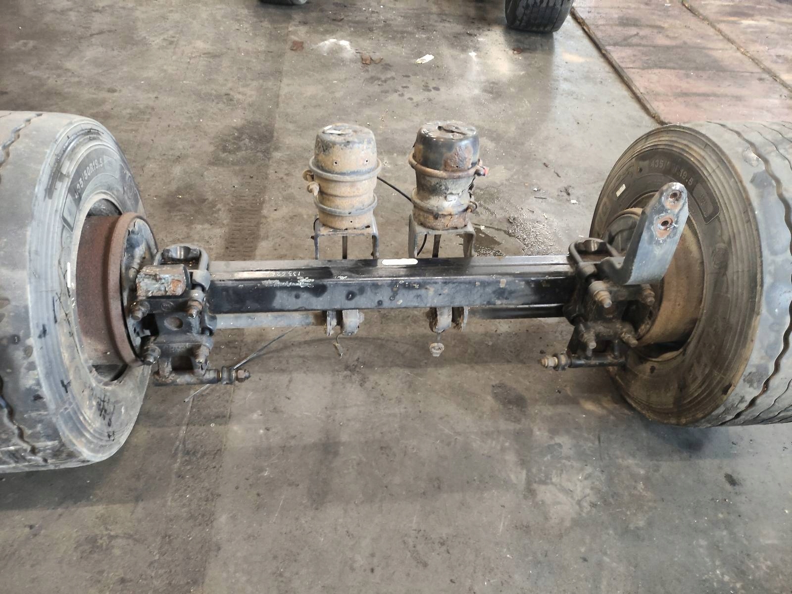 27.48.552.099 - ВІСЬ ПРИЧЕПА BPW KHSF 9008 ECO-P ECO PLUS