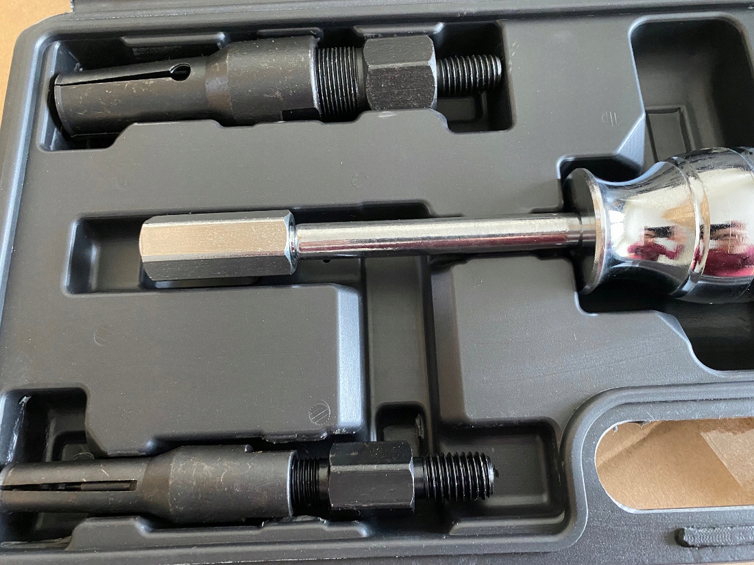 ŚCIĄGACZ BEZWŁADNOŚCIOWY DO ŁOŻYSK MŁOTEK 10-32mm EAN (GTIN) 5901477124341