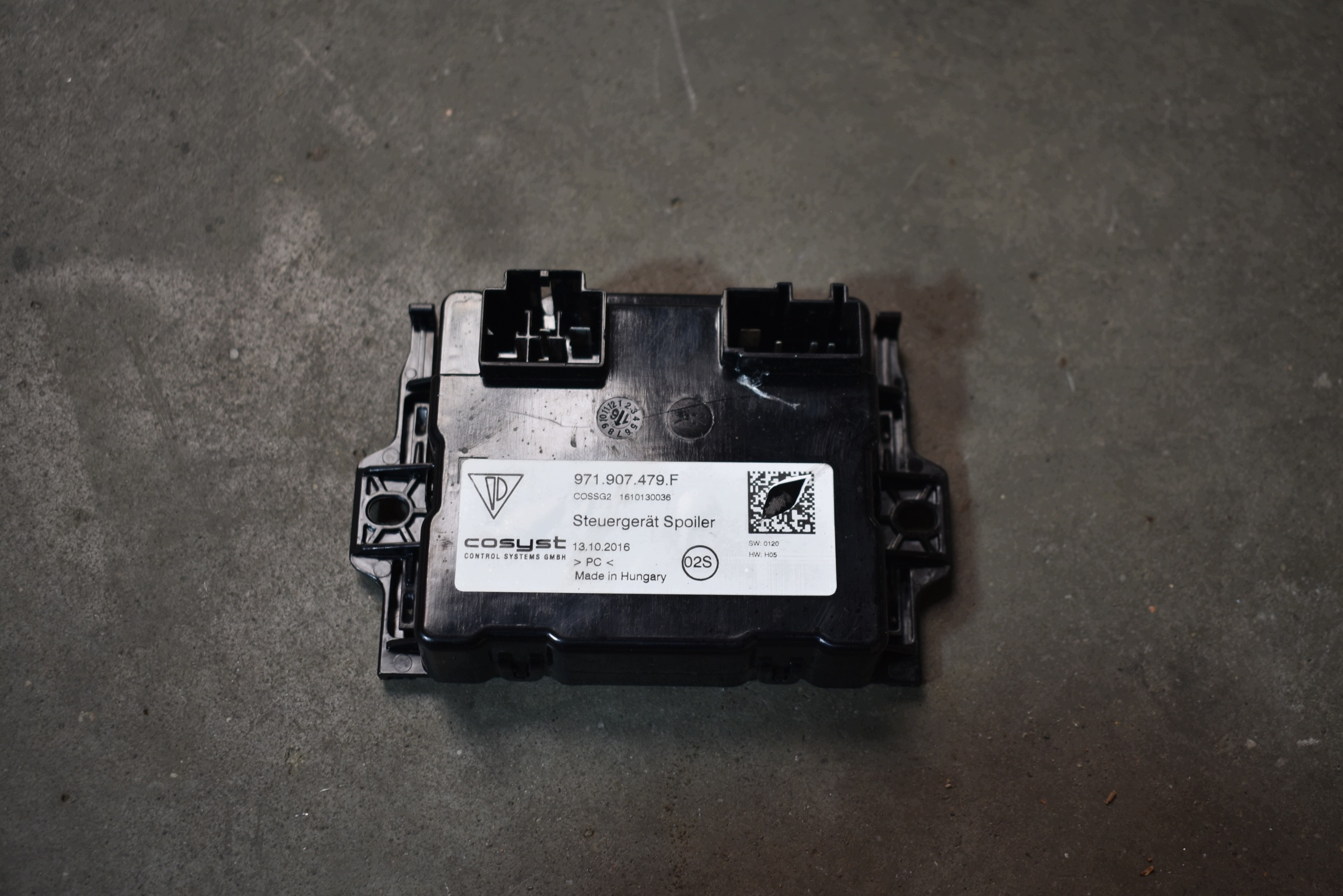 IDEALNY module SPOILERA PORSCHE PANAMERA 971 1