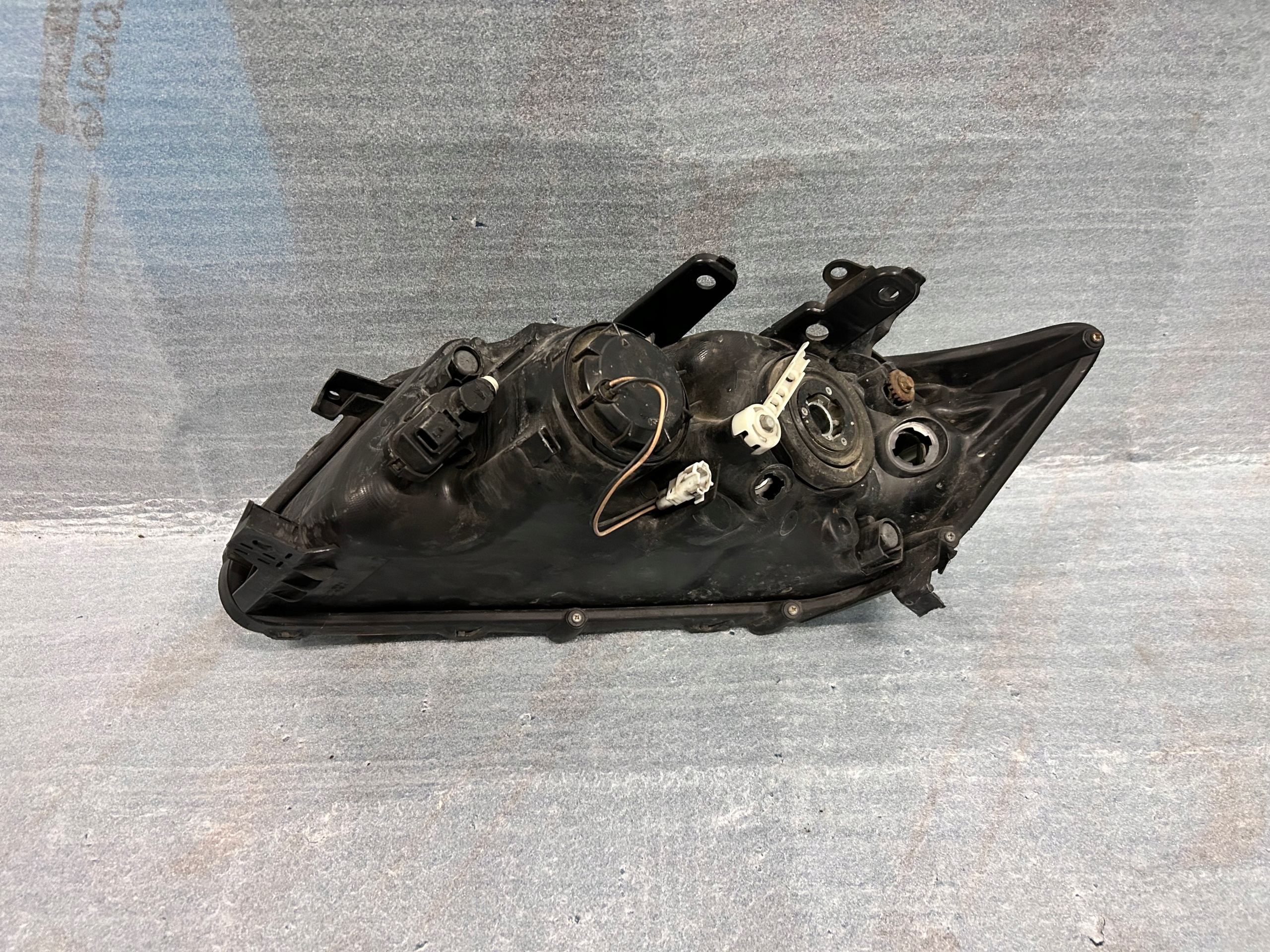 REFLEKTOR right TOYOTA RAV4 III LIFT nr.00