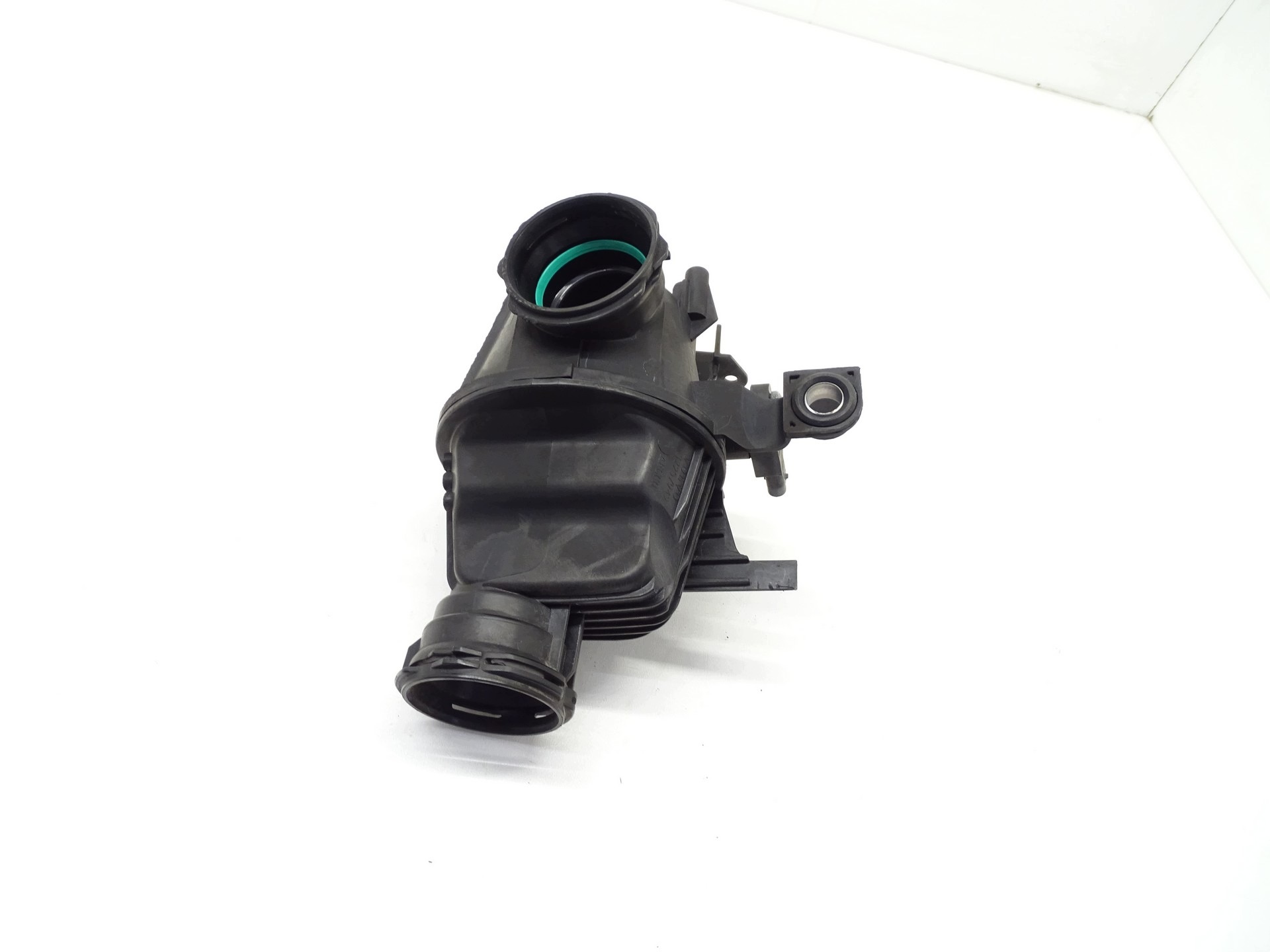pipe air hose VOLVO XC40 32257942