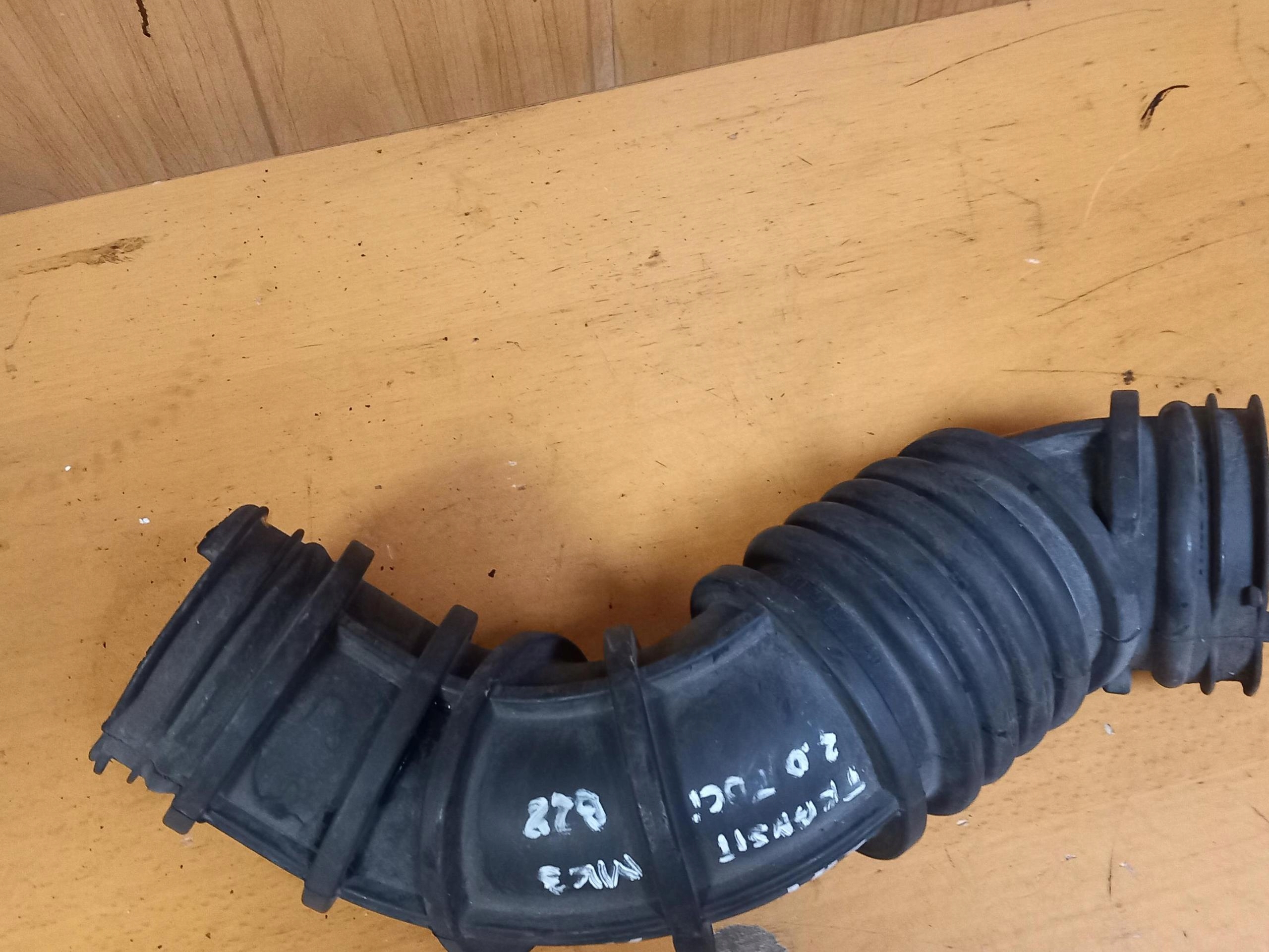 pipe wiring air FORD TRANSIT MK6 2.0 TDCI 00-06