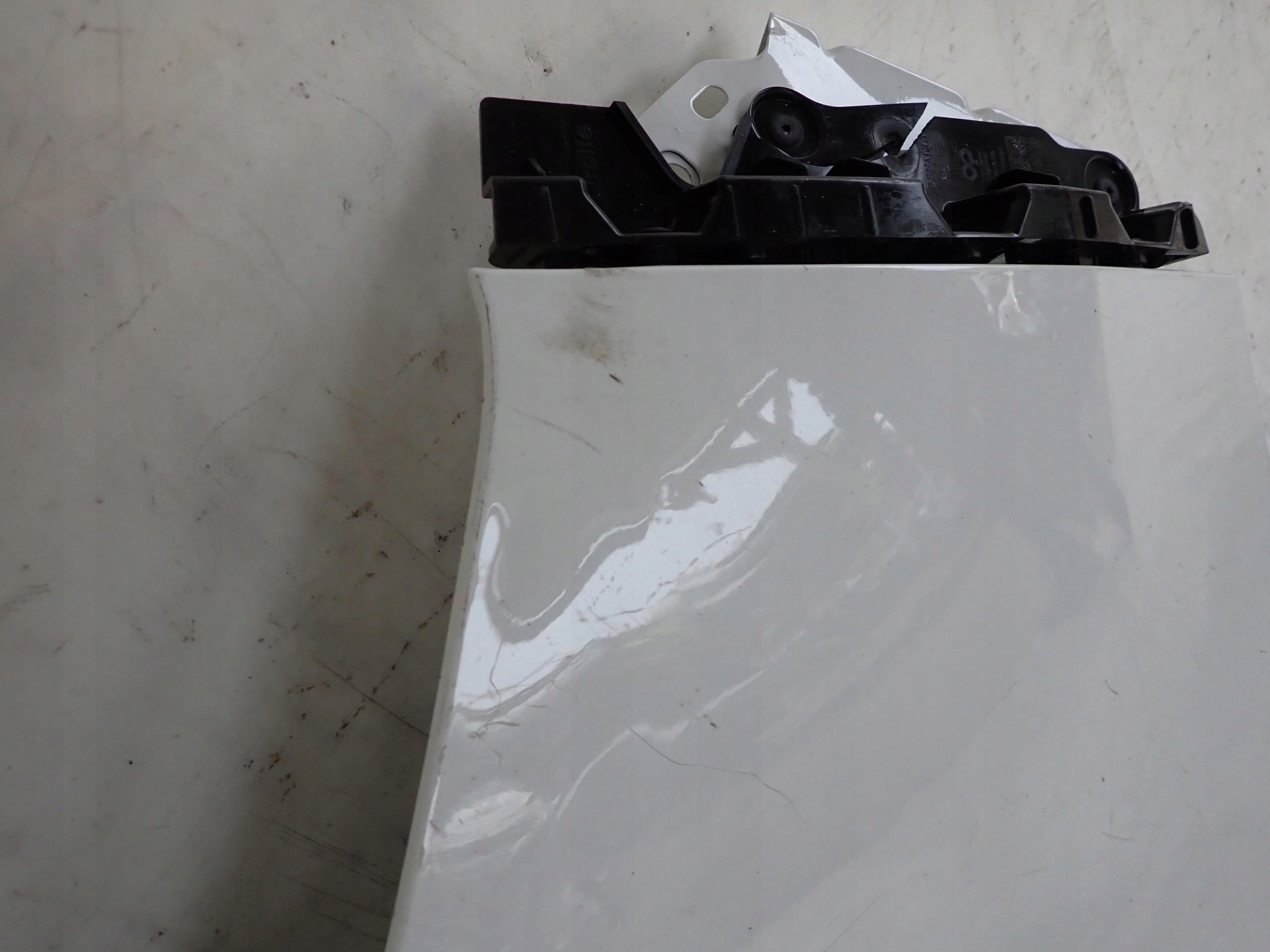 RENAULT MASTER III 3 LIFT 19- fender front right