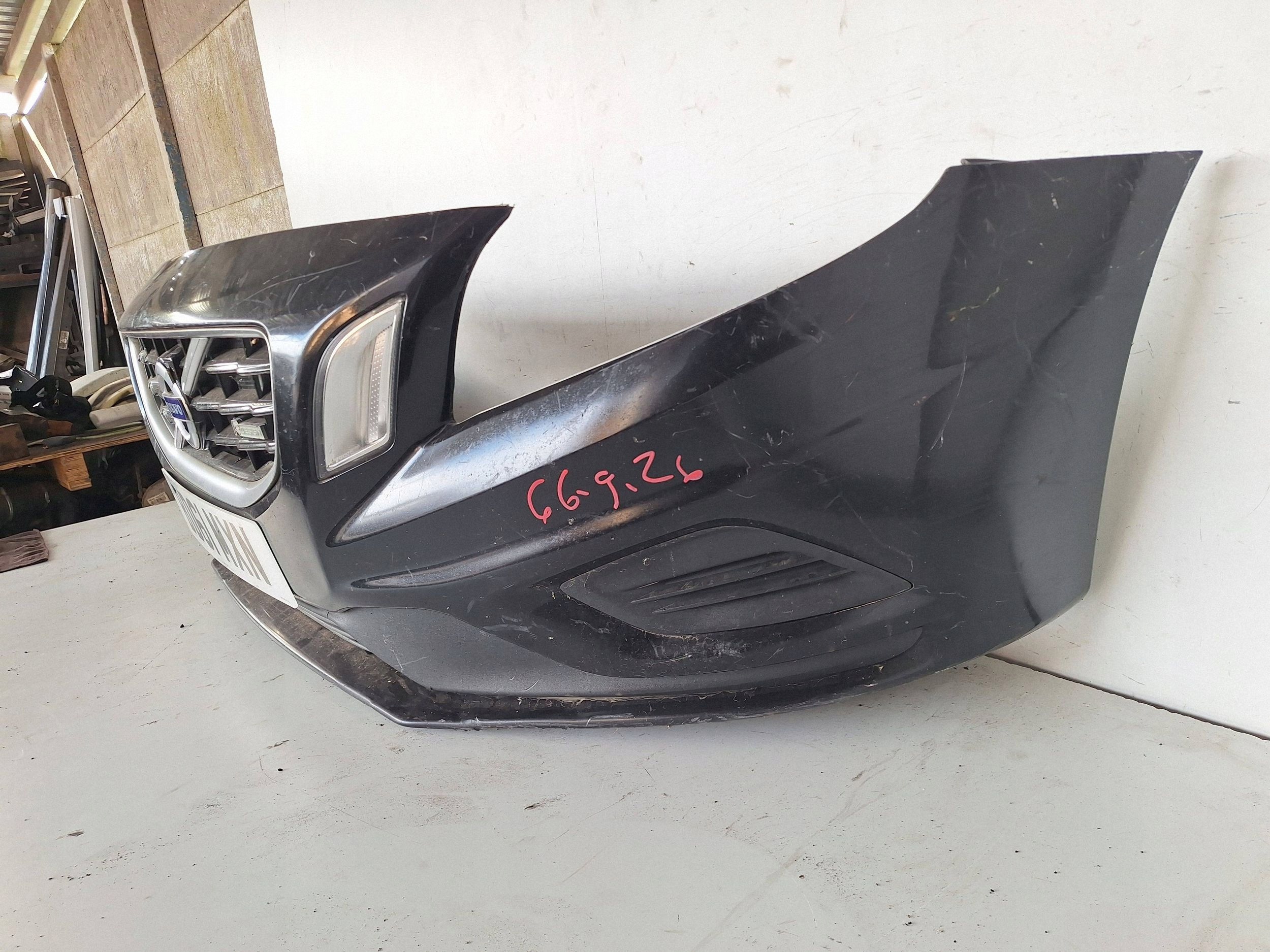 VOLVO S60 II V60 II R-design 10-13 bumper 31290975