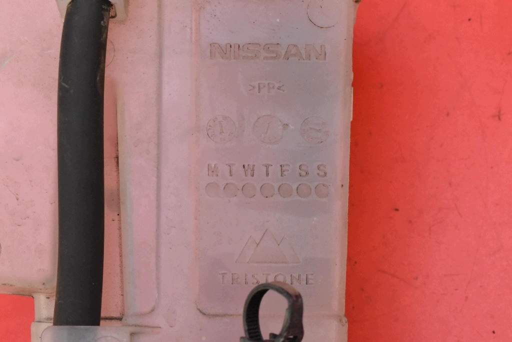 Réservoir eau NISSAN NOTE 2 II E12 1.2 VVT 80 KM 12-16