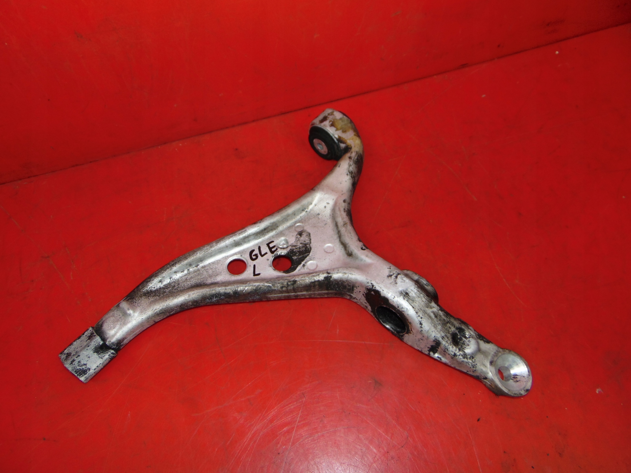 MERCEDES GLE W166 C292 arm left front lower