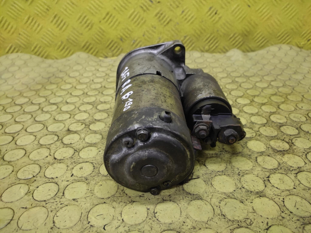 OPEL ZAFIRA B 1.9 D starter 55353857