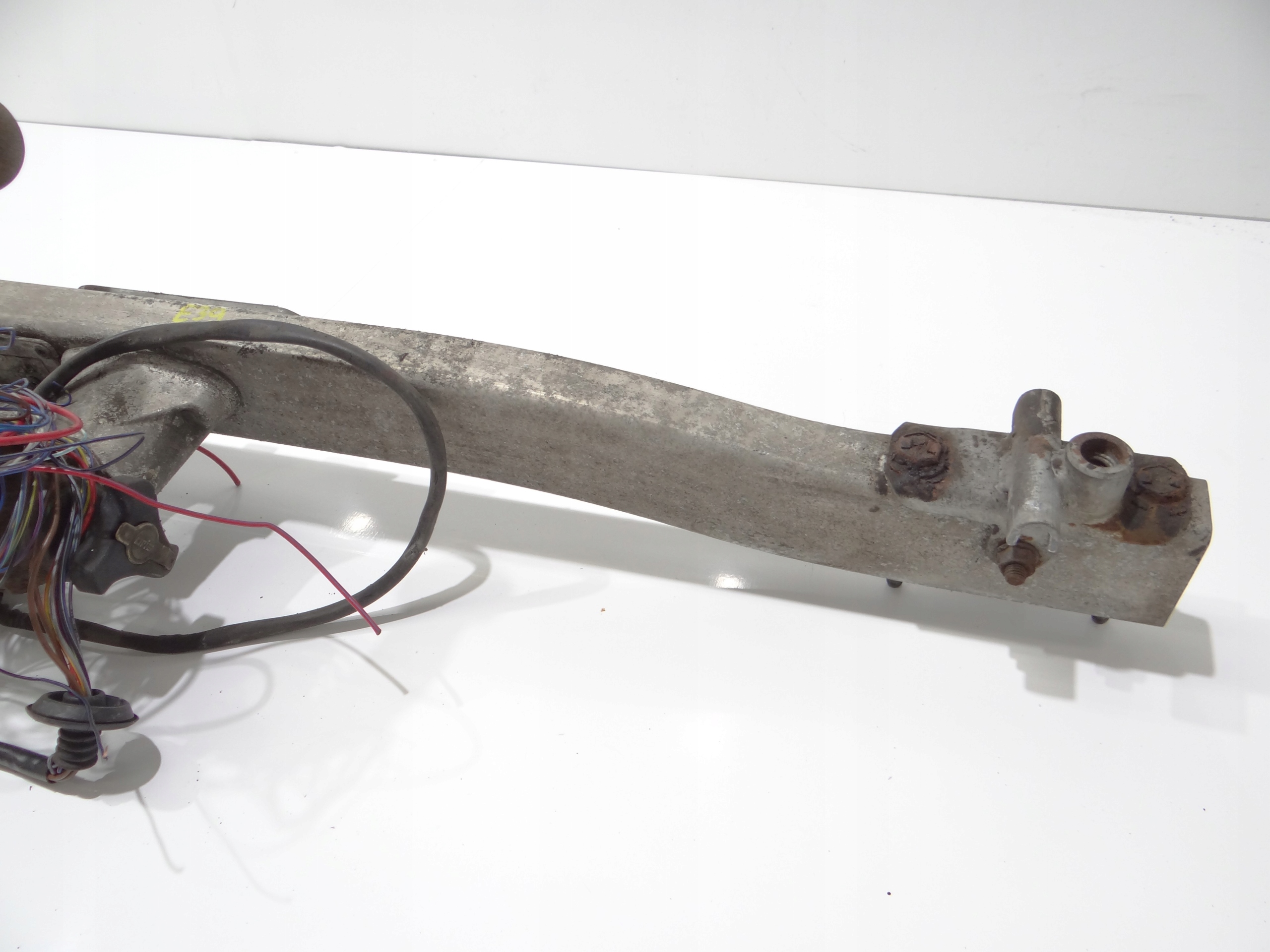 HAK HOLOWNICZY BMW E39 KOMBI Rodzaj kuli Odkręcana