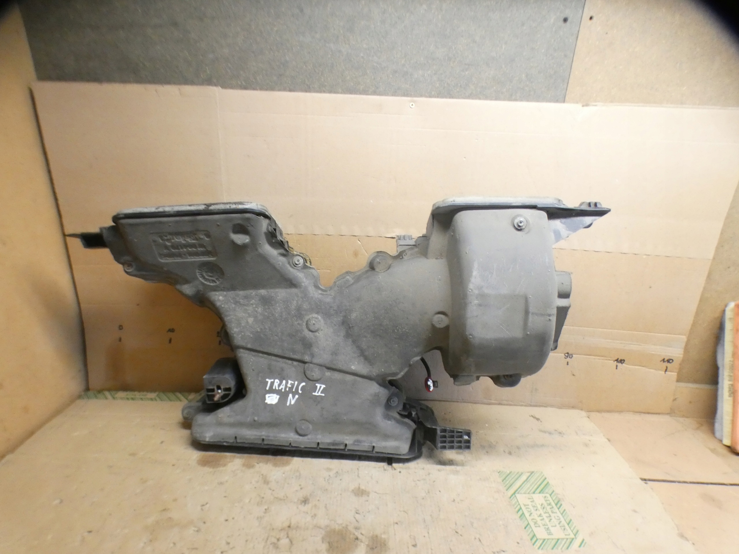 Zespol Bloc de chauffage complet Nissan Primastar W964171M