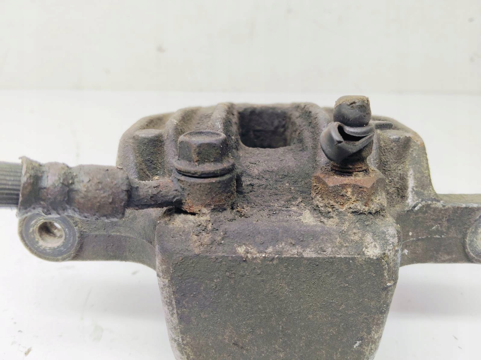 caliper brake left rear part HYUNDAI SANTA FE II 3.3 V6 BC140105