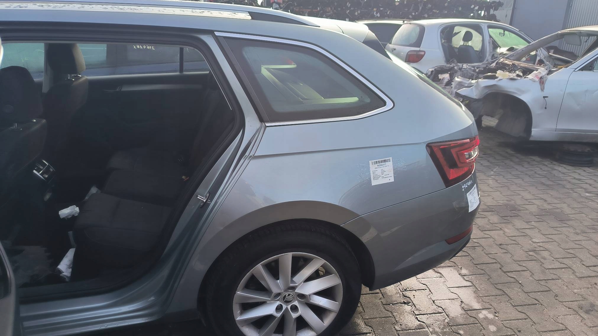 LONGHERONE parafango sinistra posteriore LF7M SKODA SUPERB III KOMBI