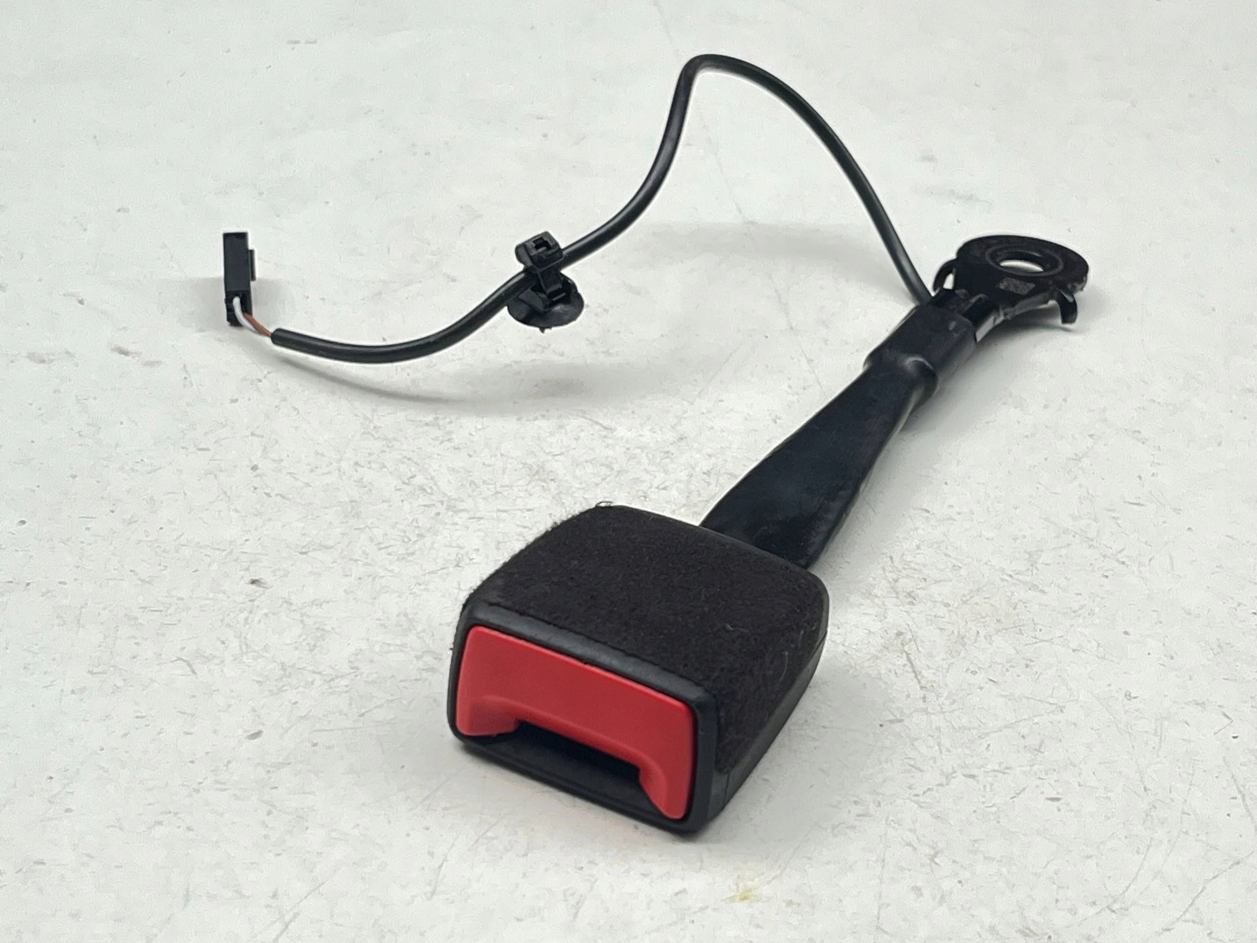 ZAPINKA supports safety front front OEM 3111234 !J