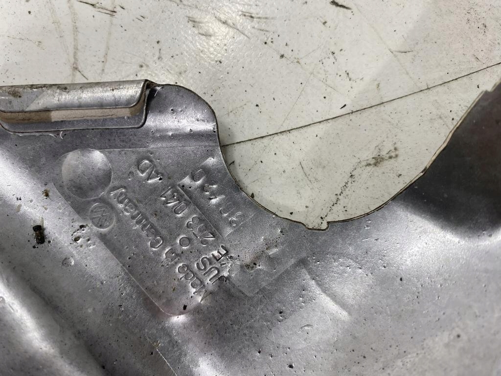 fedél hővédő KOMORY motor VW PASSAT B8 LIFT 04E253041AD