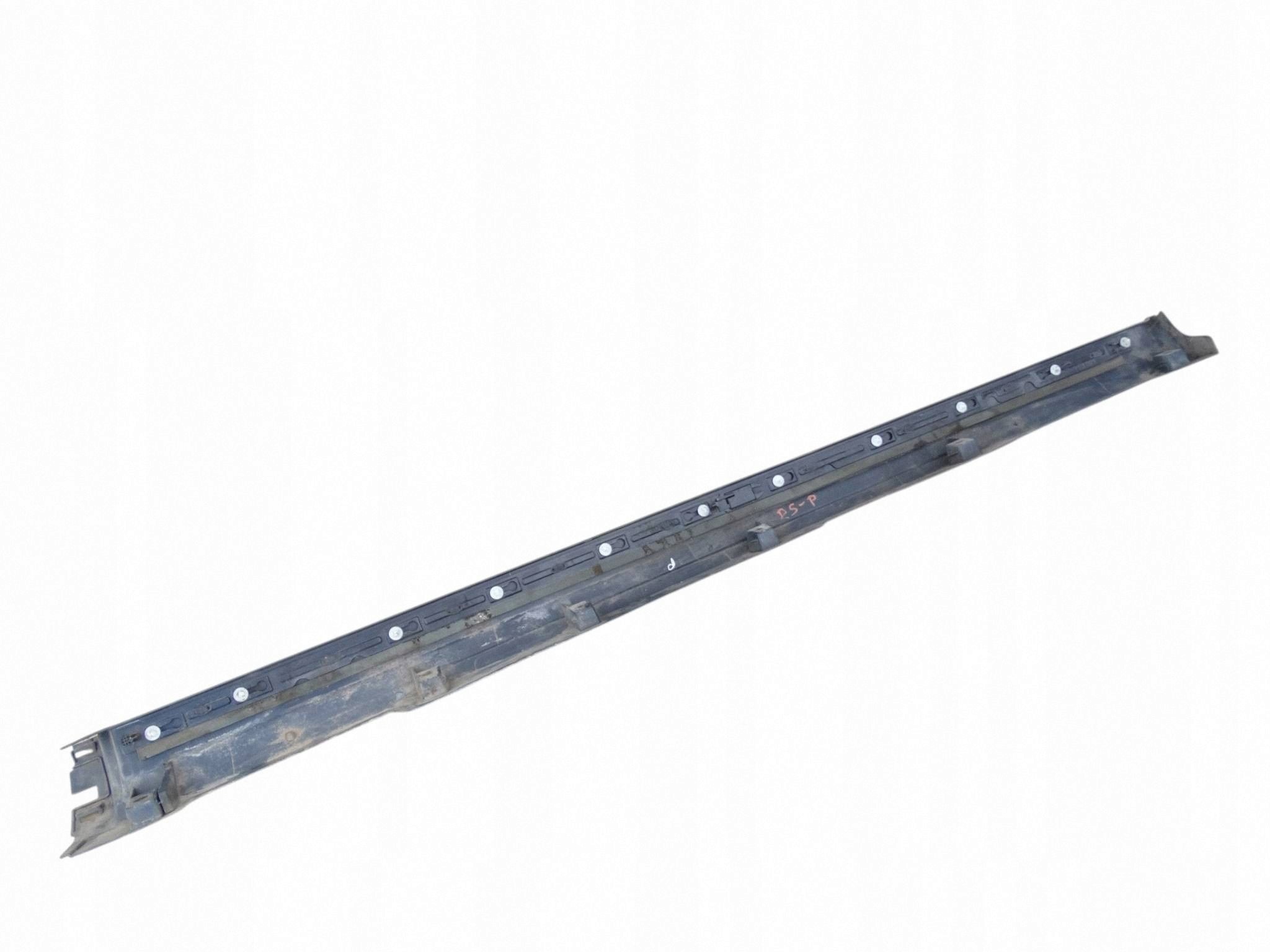 cap threshold right side Land Rover Discovery Sport L550