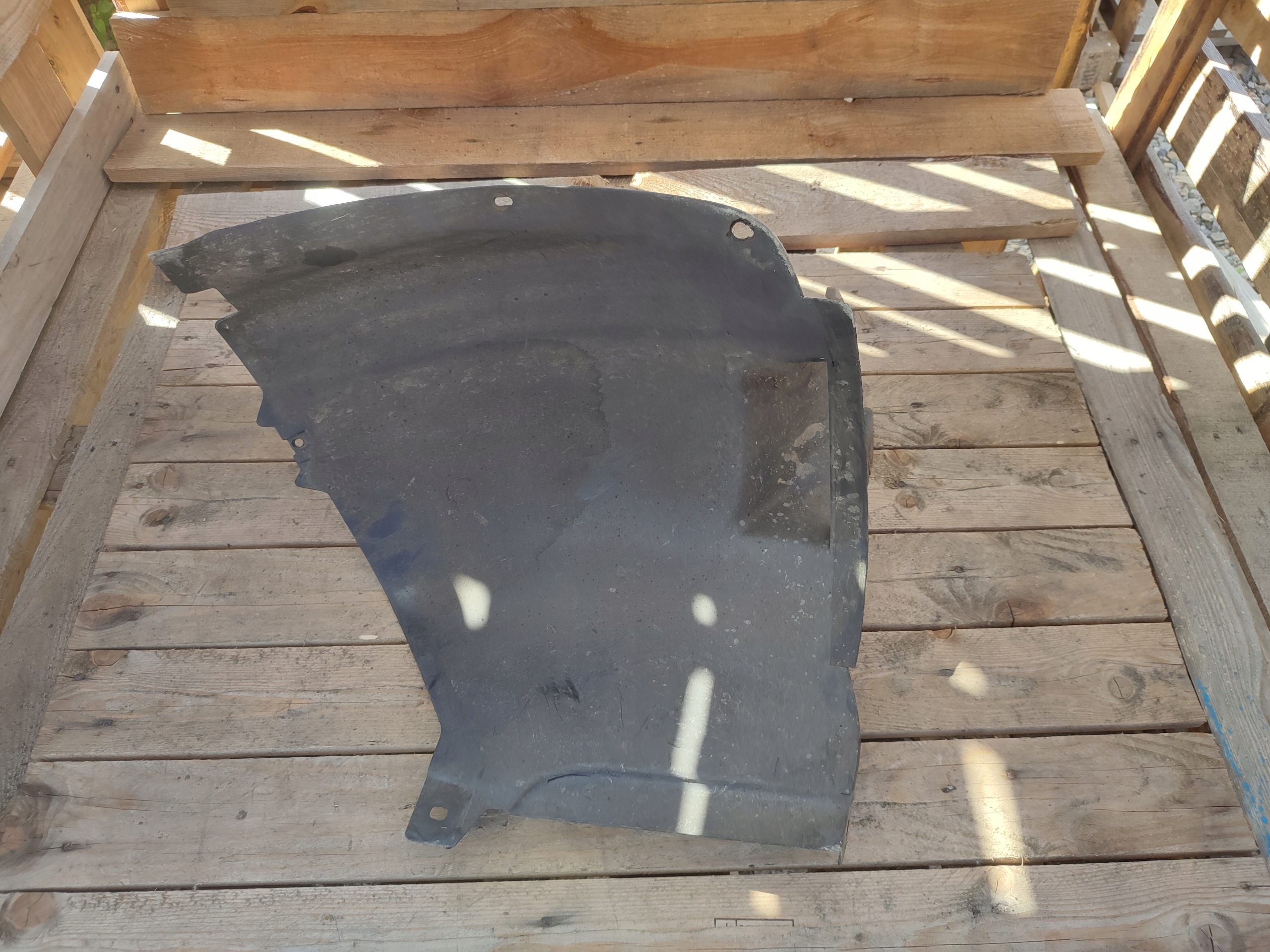 mudguard right front right front VOLKSWAGEN EOS 1Q0805912C