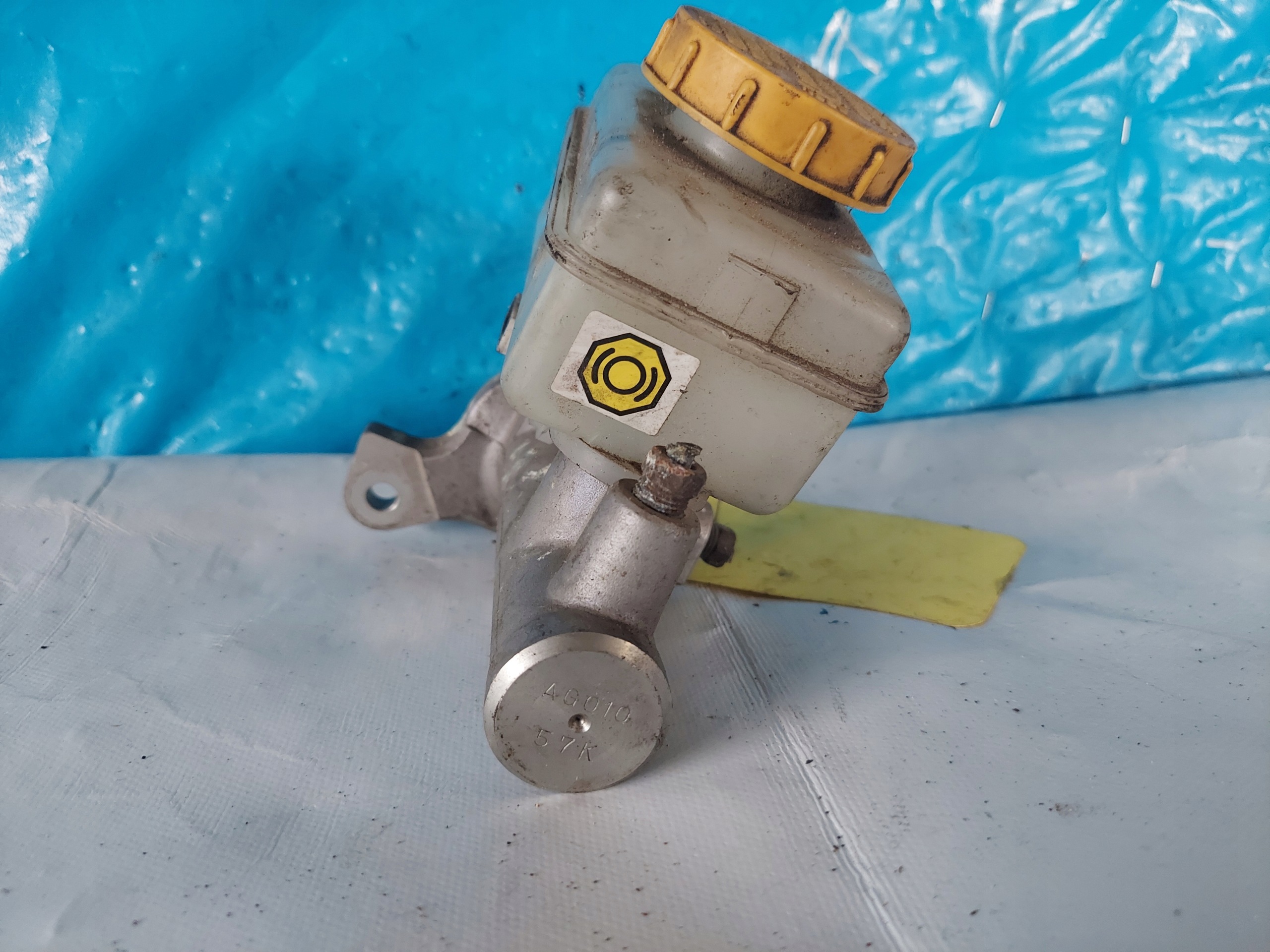 servo bubanj SUBARU OUTBACK 2.5 B 2005 R TOKICO
