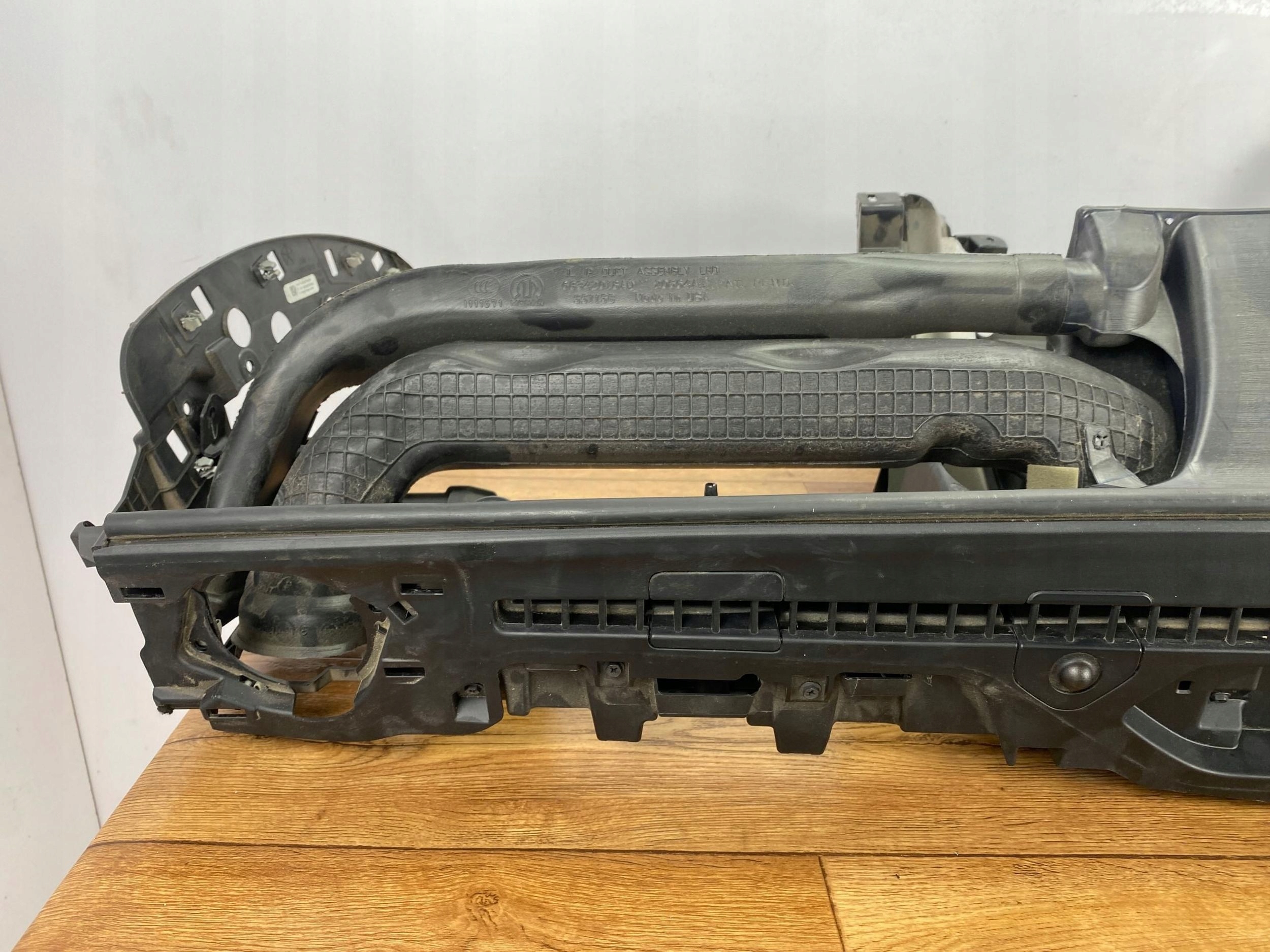 dashboard instrument panel console Jeep Wrangler JL 2018+ USA