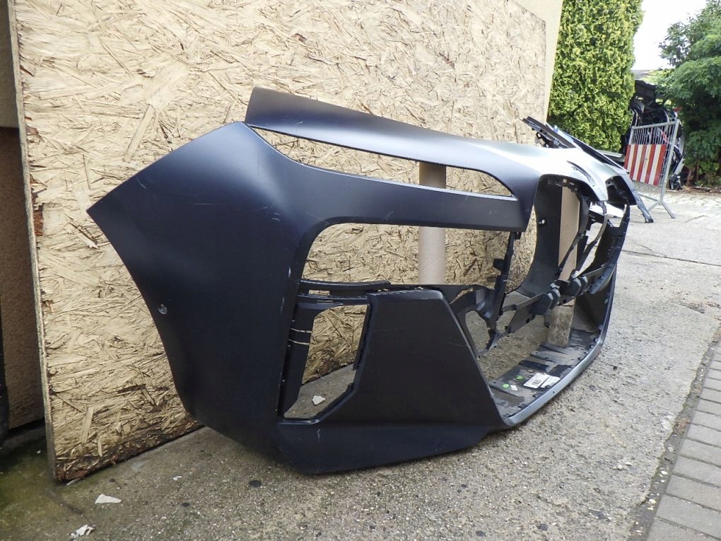 BMW 7 I7 G70 M PAKIET 2022- front bumper