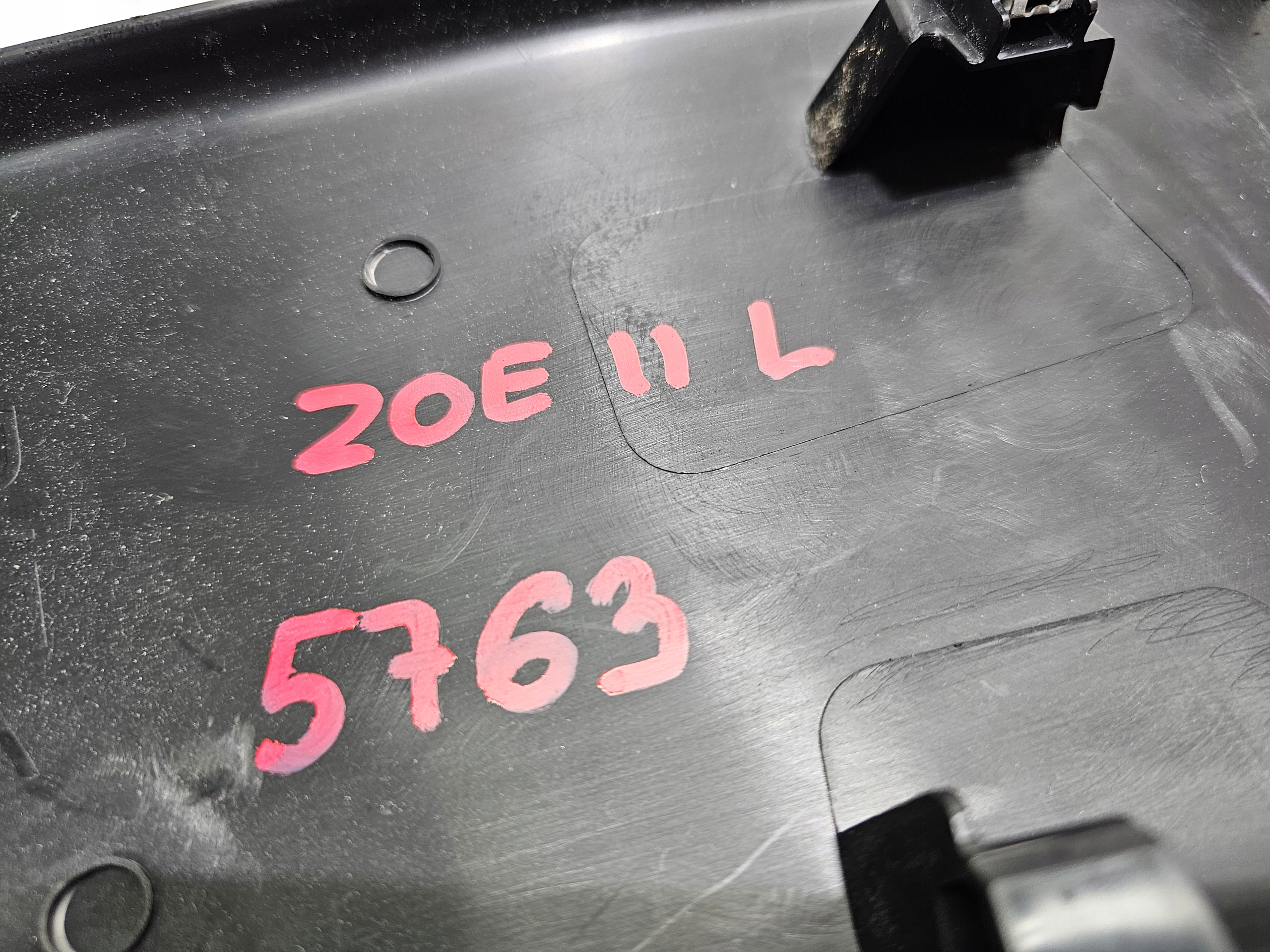 защита левый renault ZOE II РЕСТАЙЛИНГ #5763