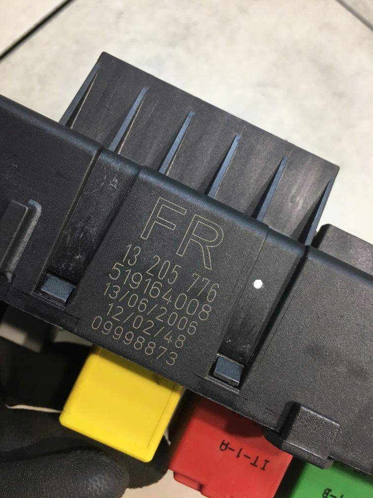 module BSI OPEL VECTRA C 1.9 CDTI 13205776