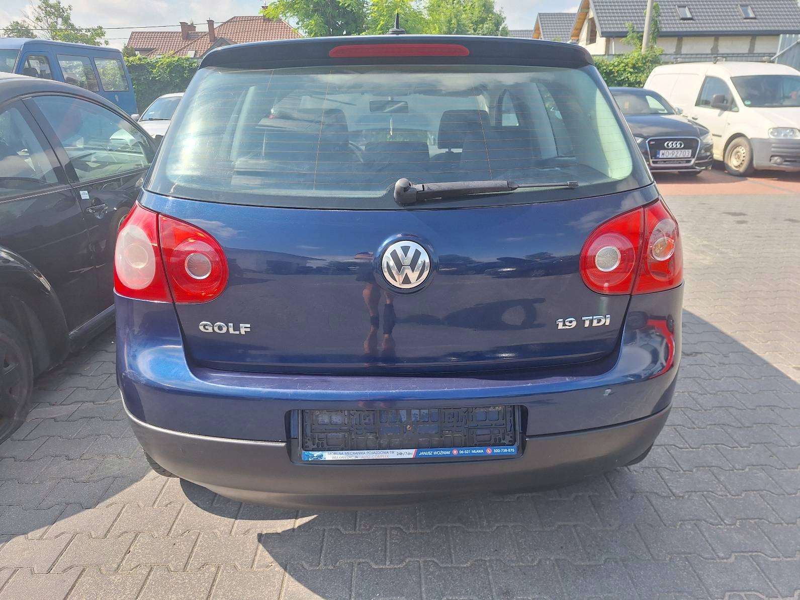 complete rear part VOLKSWAGEN GOLF V LD5Q trunk door boot bumper rear part lights
