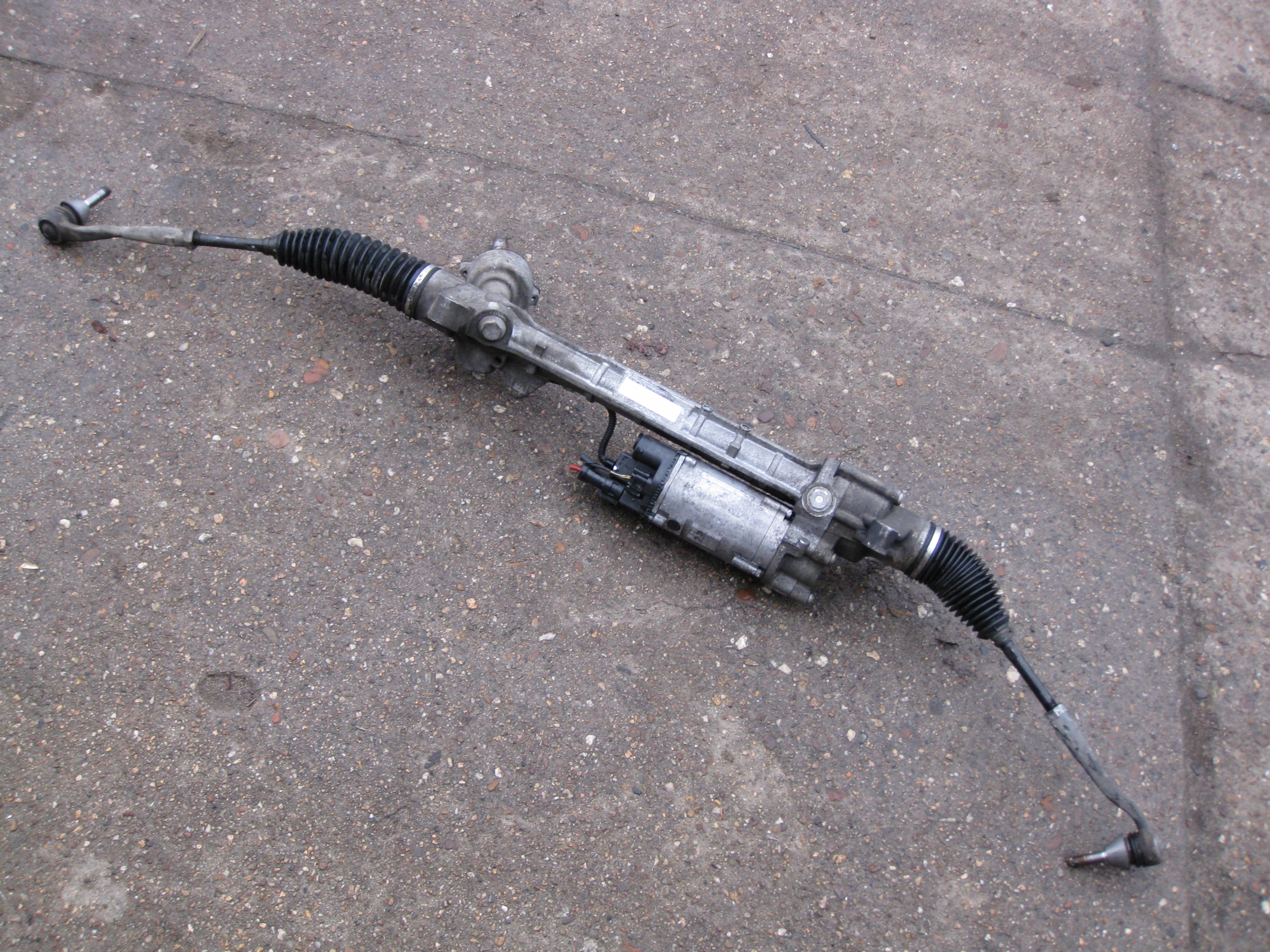 MERCEDES ML W166 12R Boîter direction 1664603000