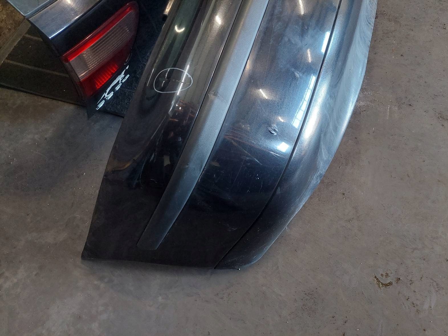 complete rear part SEAT LEON and LC9Z trunk door boot bumper rear part lights