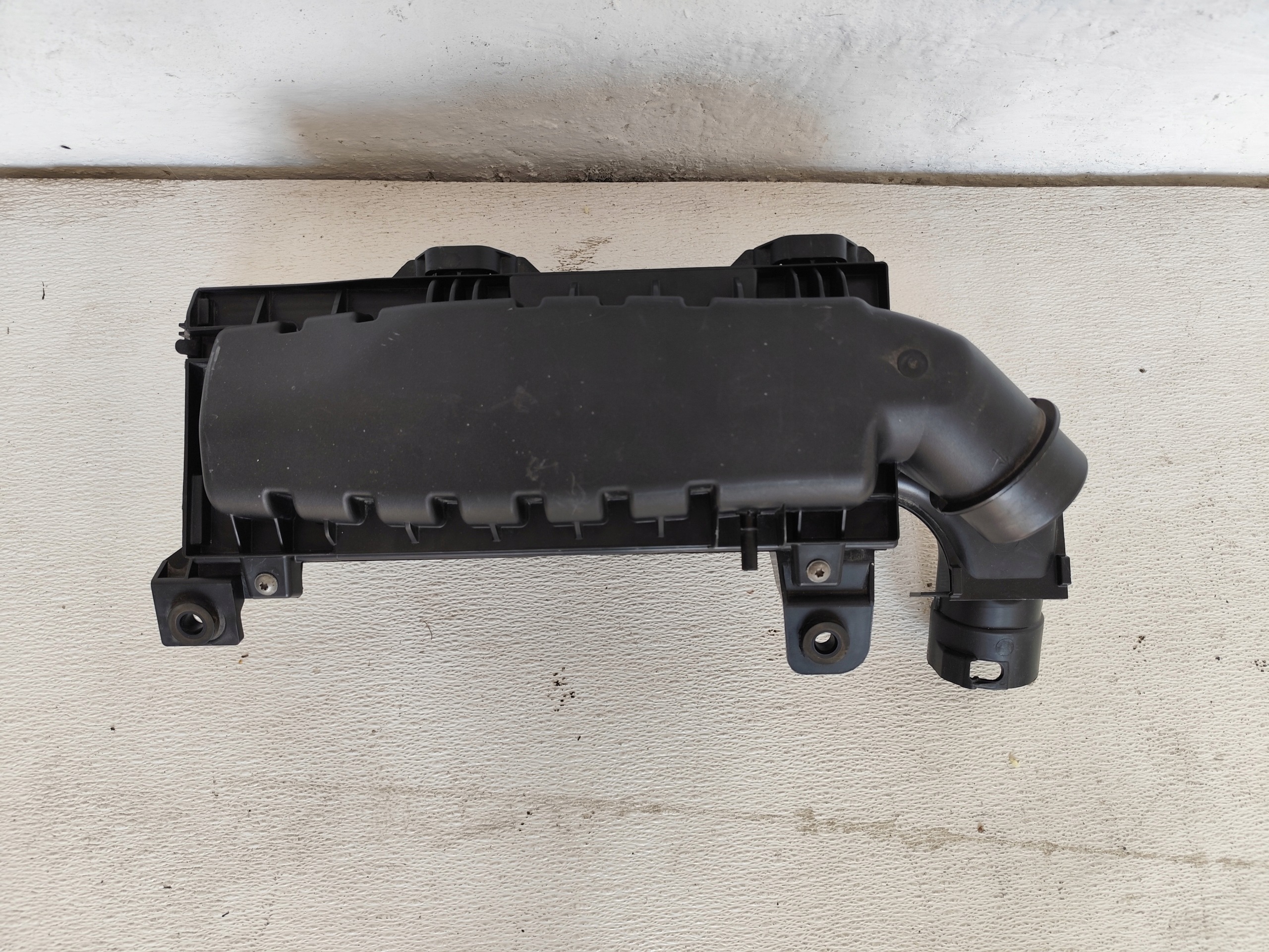 OPEL CROSSLAND X 2018 1.2THP Gehäuse filter luft 9805057080