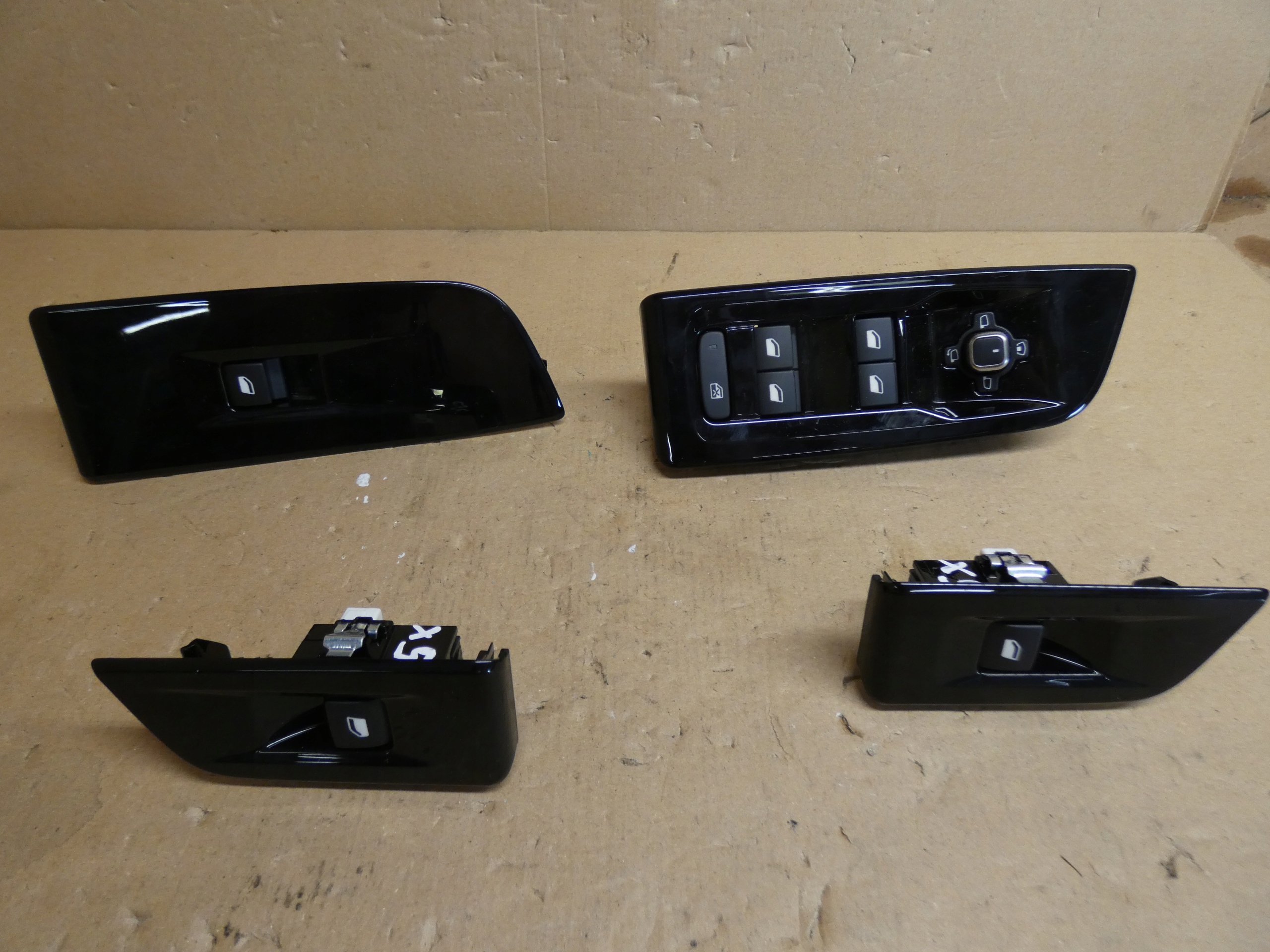 CITROEN C5X C5 X control panel window control switch 98148907ZD 98394985ZD