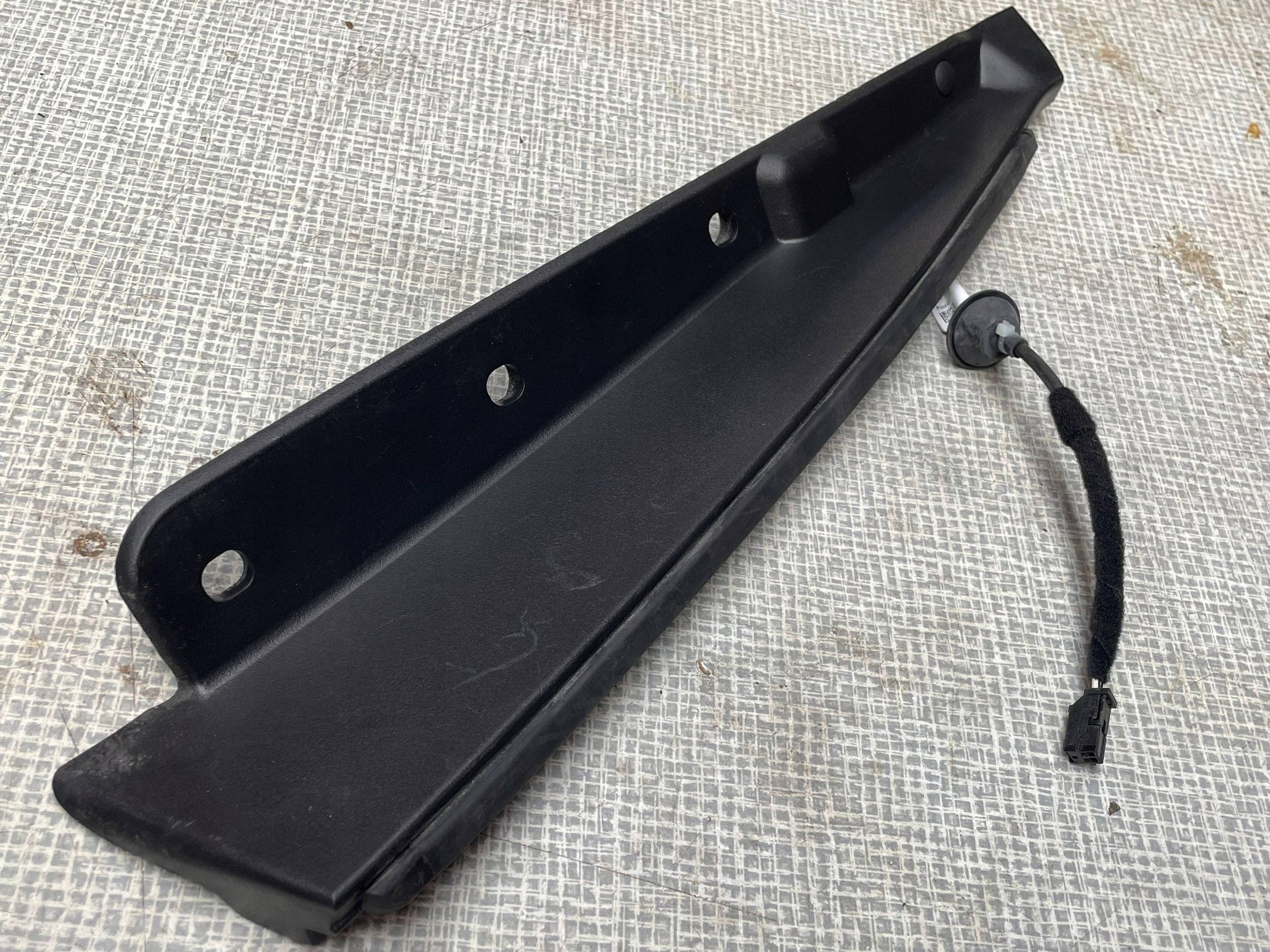 upholstery bonnet boot FORD KUGA III LJ6B-S406A76-AB @M