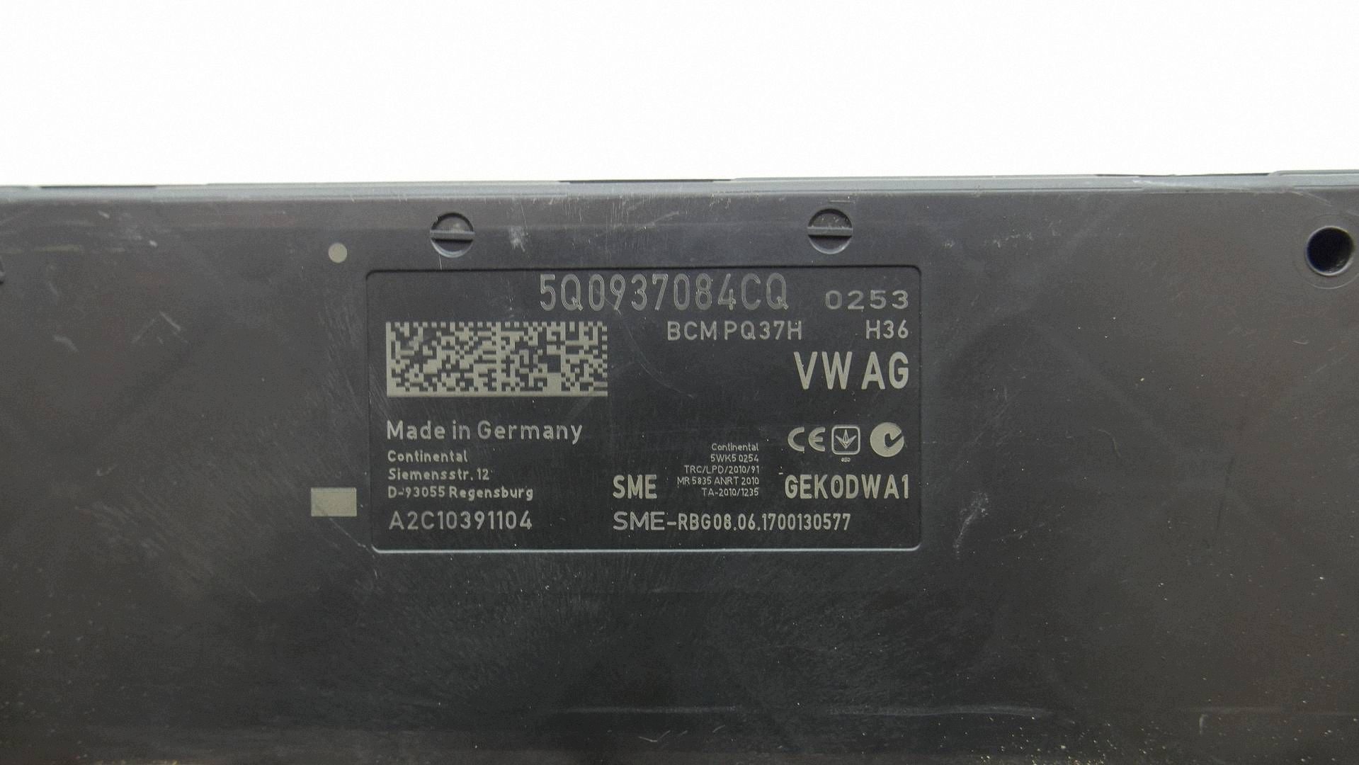 module control unit KOMFORTU 5Q0937084CQ SKODA OCTAVIA III 5E 18R