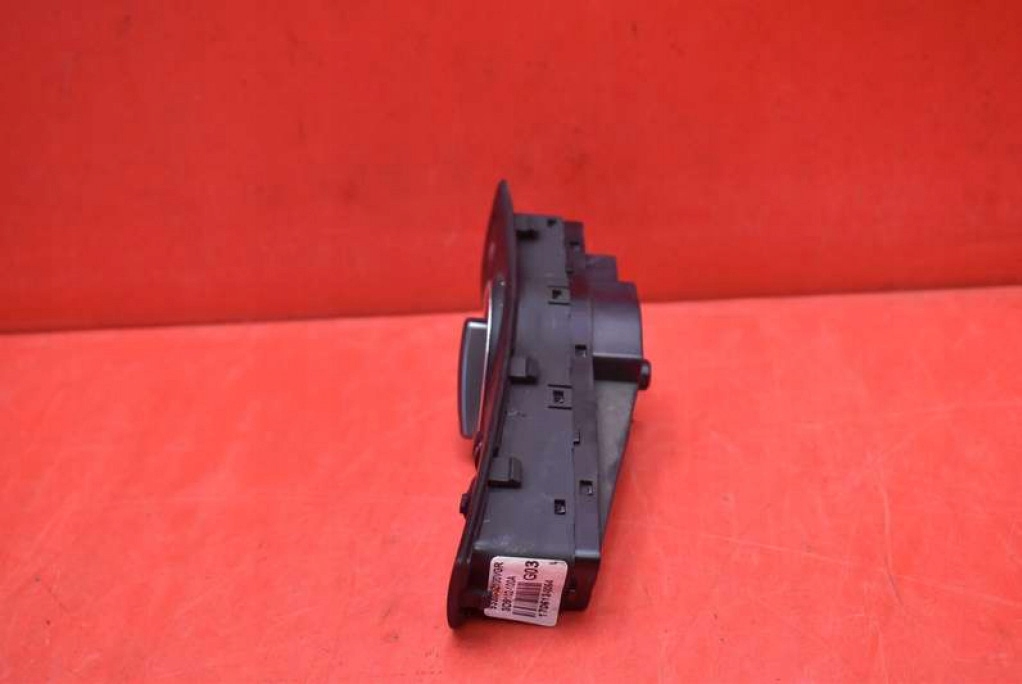 interruttore Interruttore comando luci 93300-3Z100VGR HYUNDAI I40 e 40 15-20