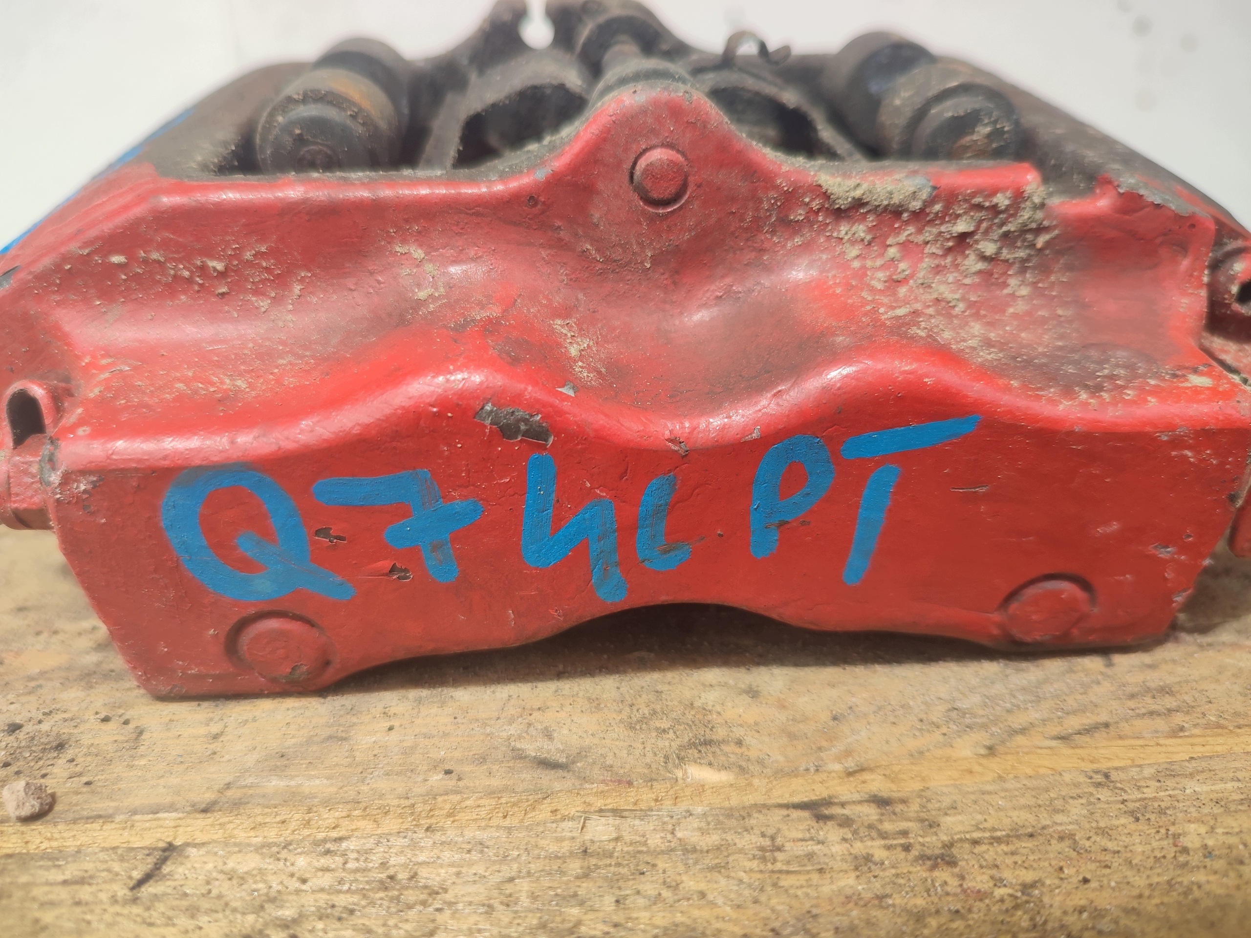 caliper brake right rear part audi q7 4l 3.0 tdi