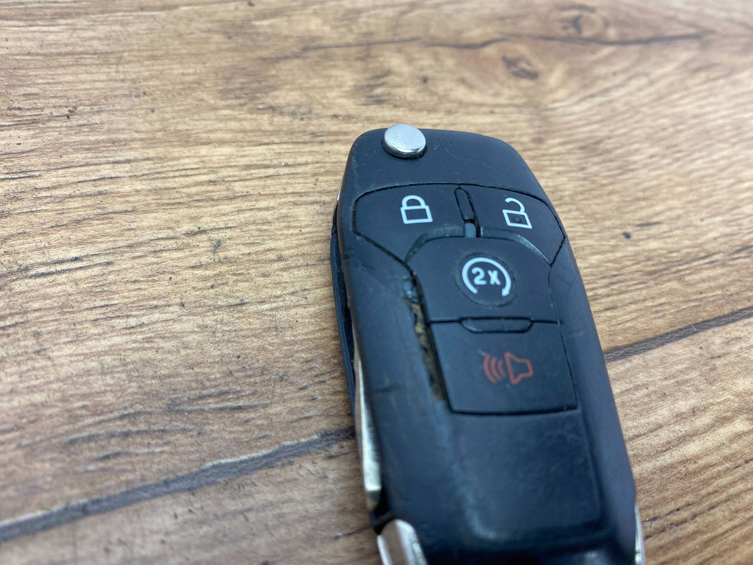 key Dodge Charger 2015+