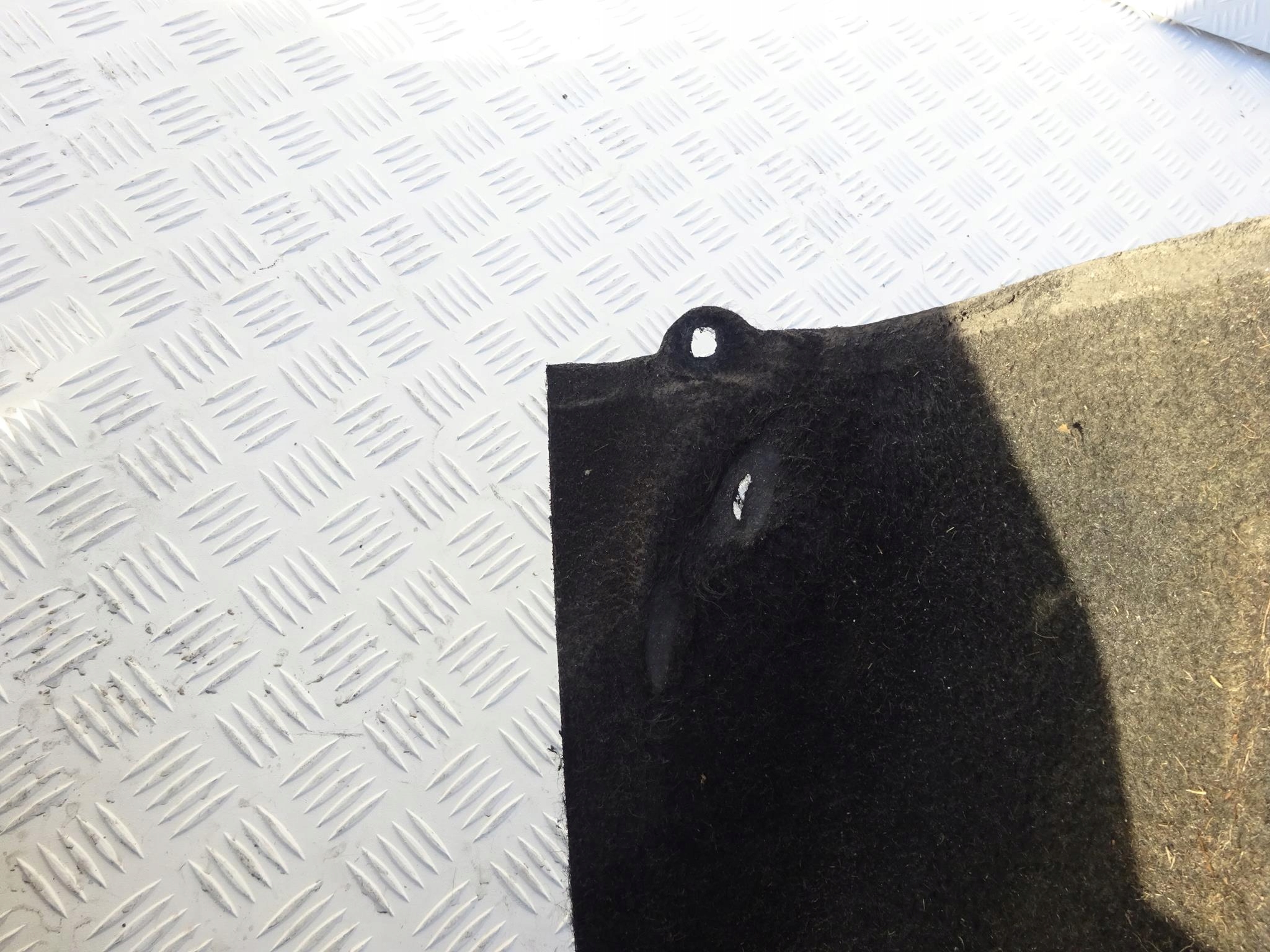 MASERATI QUATTROPORTE V 04-12 mudguard right rear part