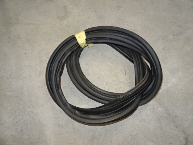 Baleno II uszczelka klapy tylnej tyl