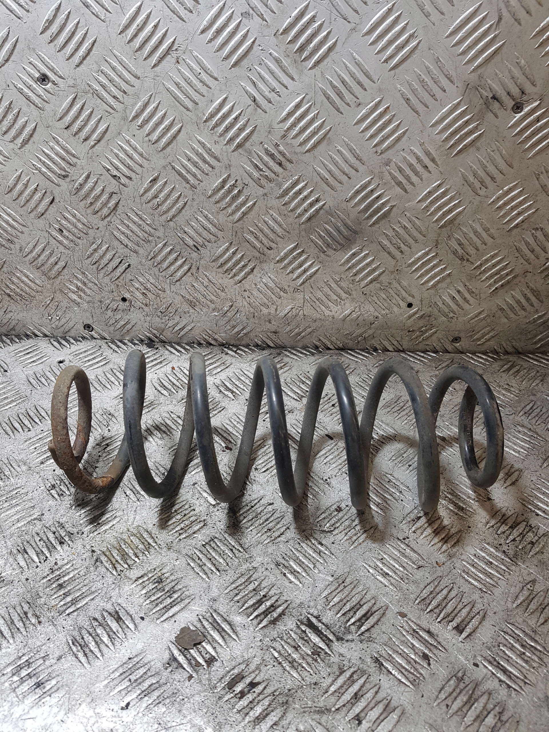 spring rear part rear FORD FIESTA MK 7