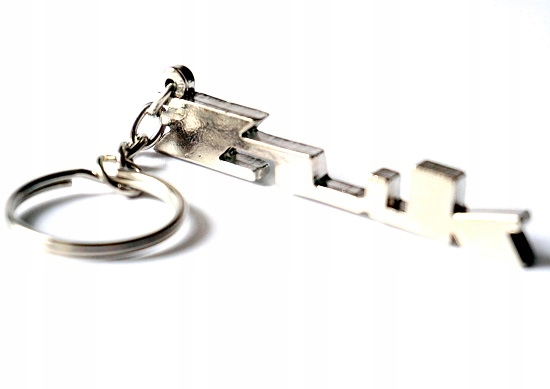 

Brelok do kluczy Żuk Prl