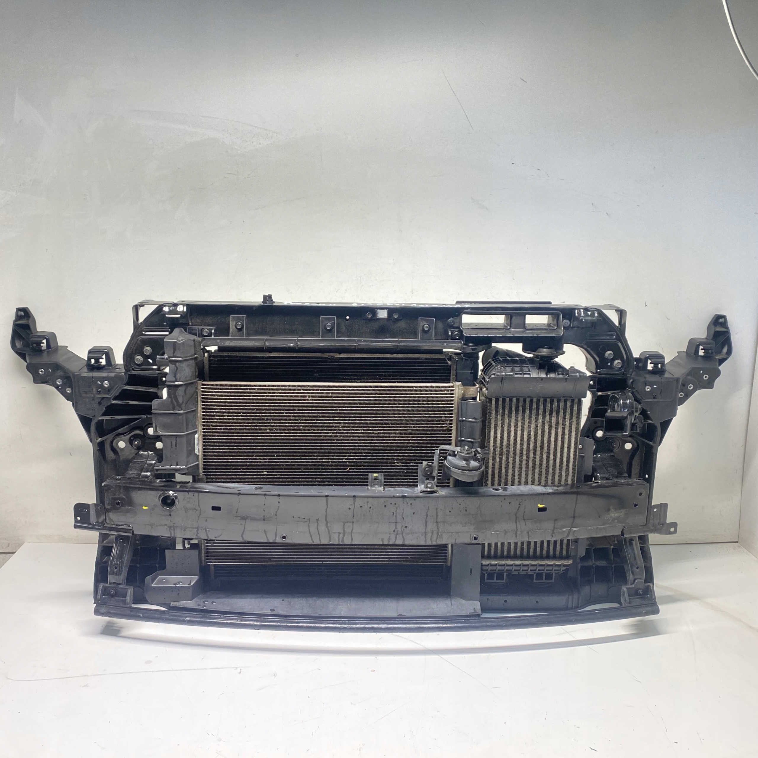 support panel for radiators radiator HYUNDAI TUCSON II 2.0 CRDI AUTOMAT 15-21